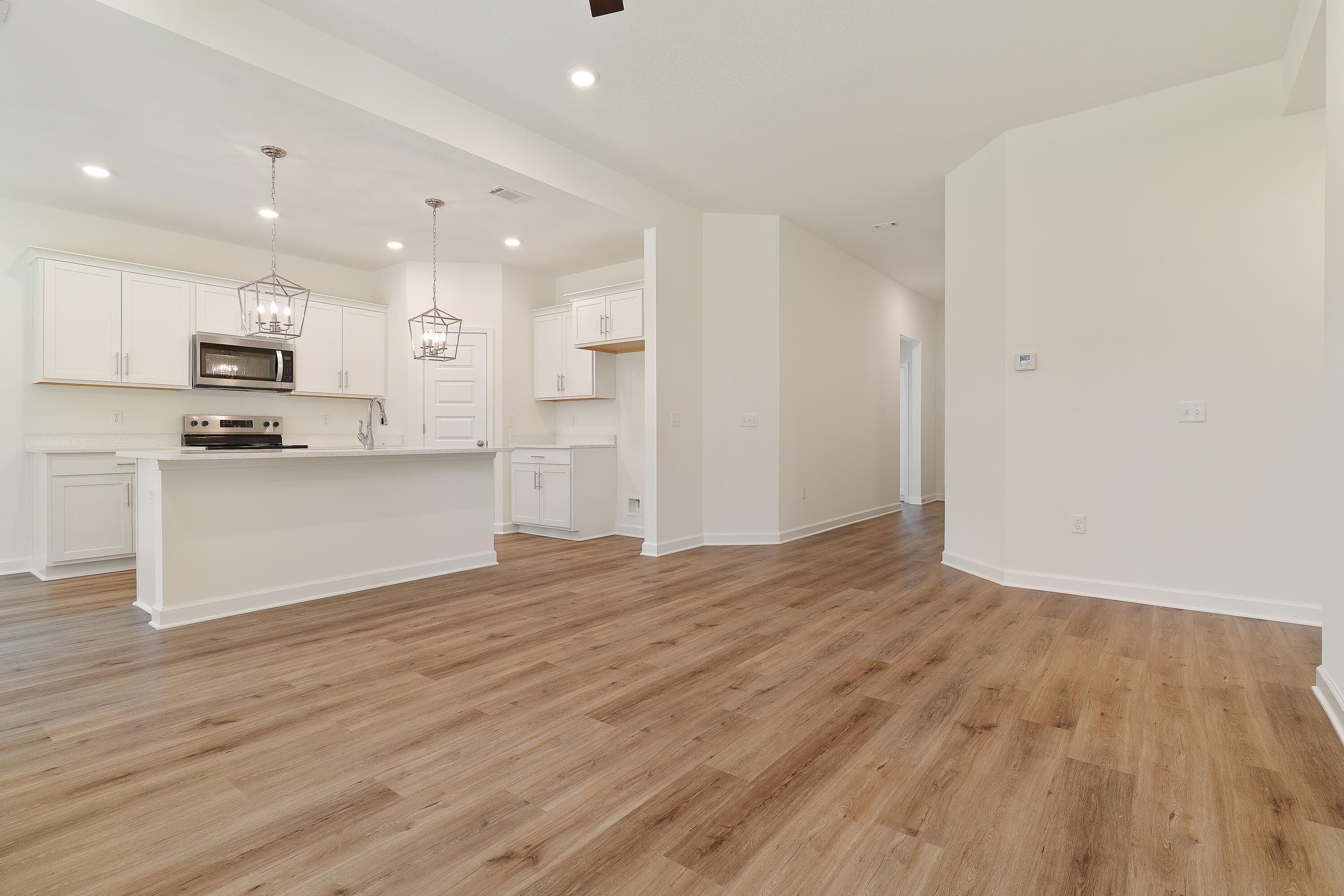 GARDEN CITY - Residential