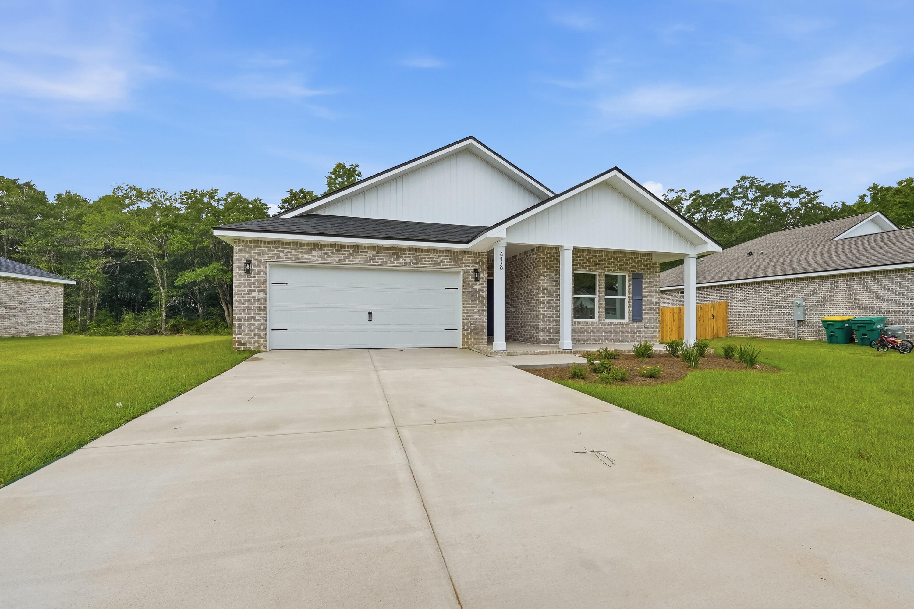 GARDEN CITY - Residential