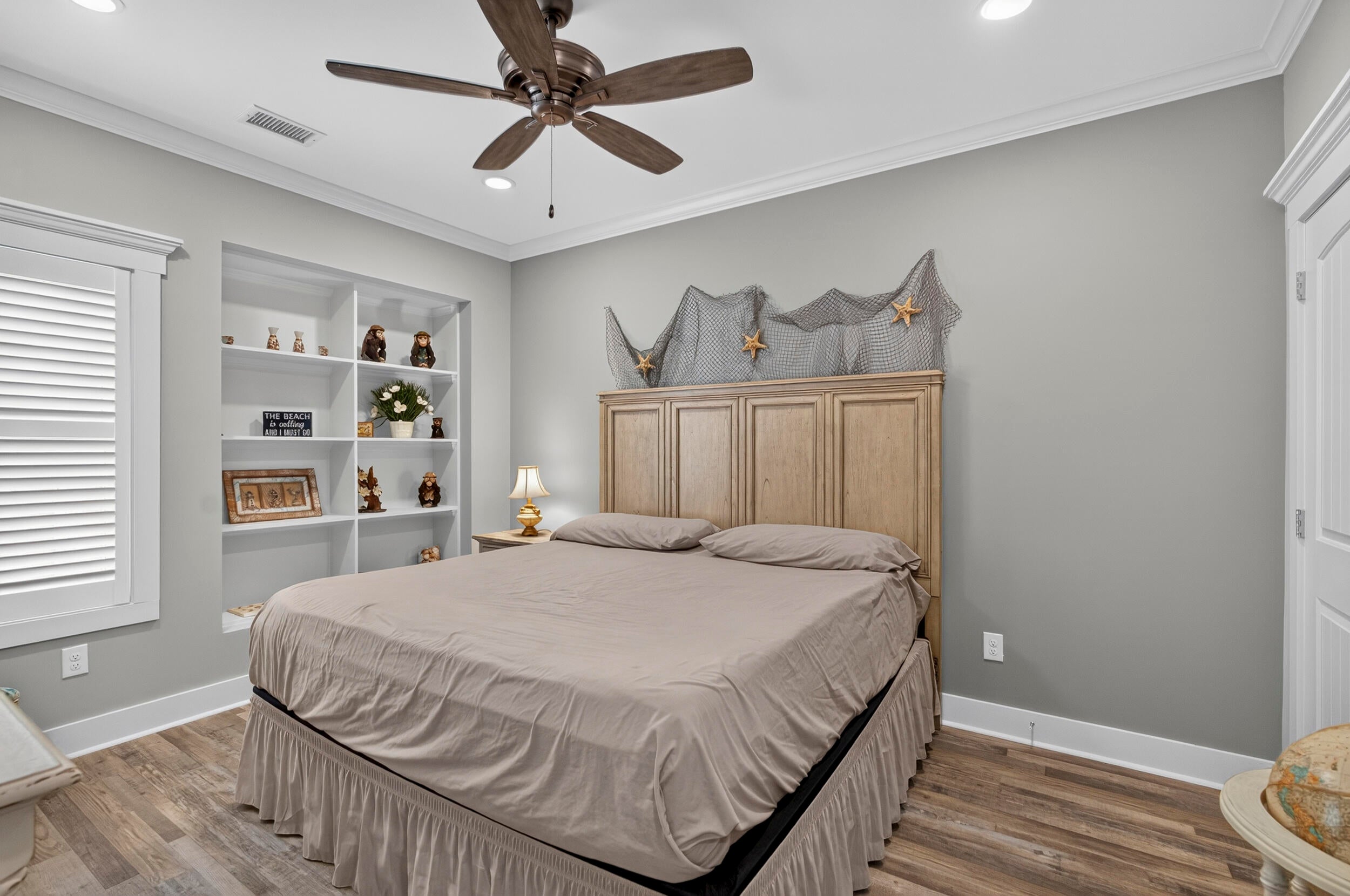 Silver Sands Unit 1 - Residential