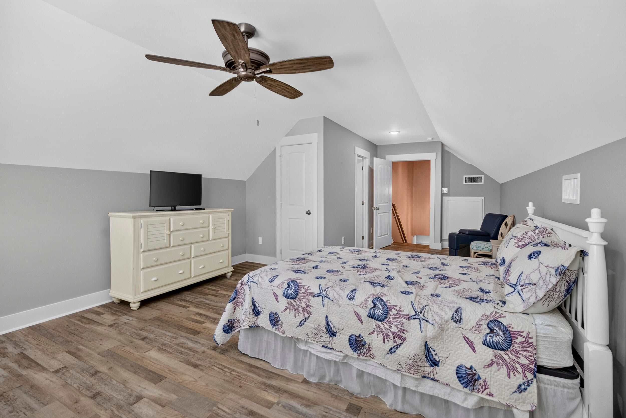 Silver Sands Unit 1 - Residential