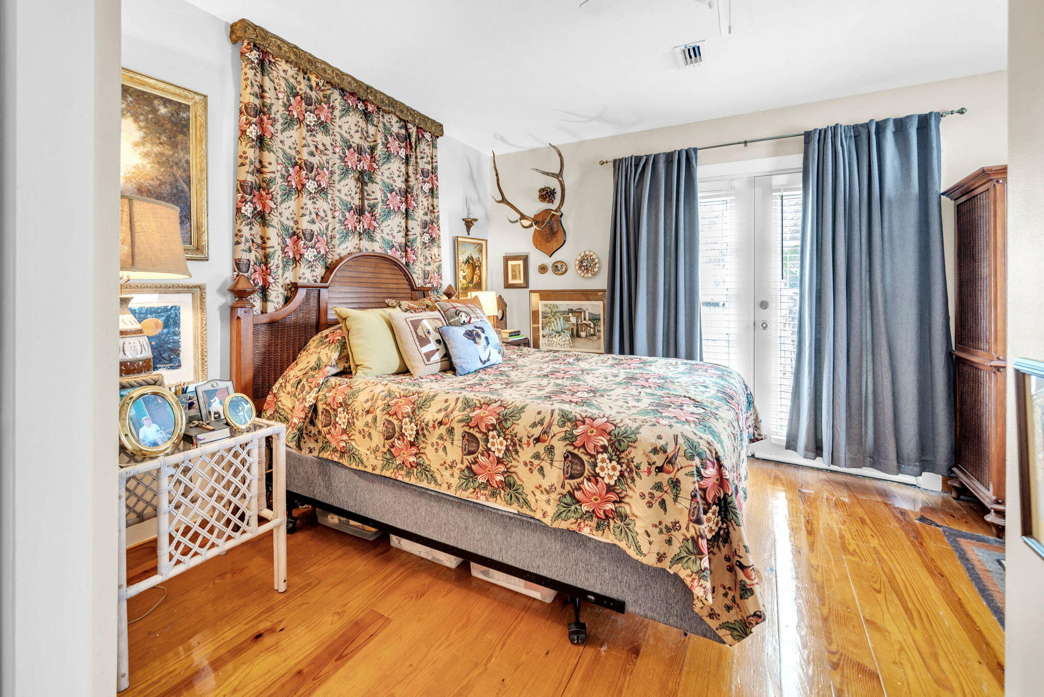 OCEAN CITY - Residential