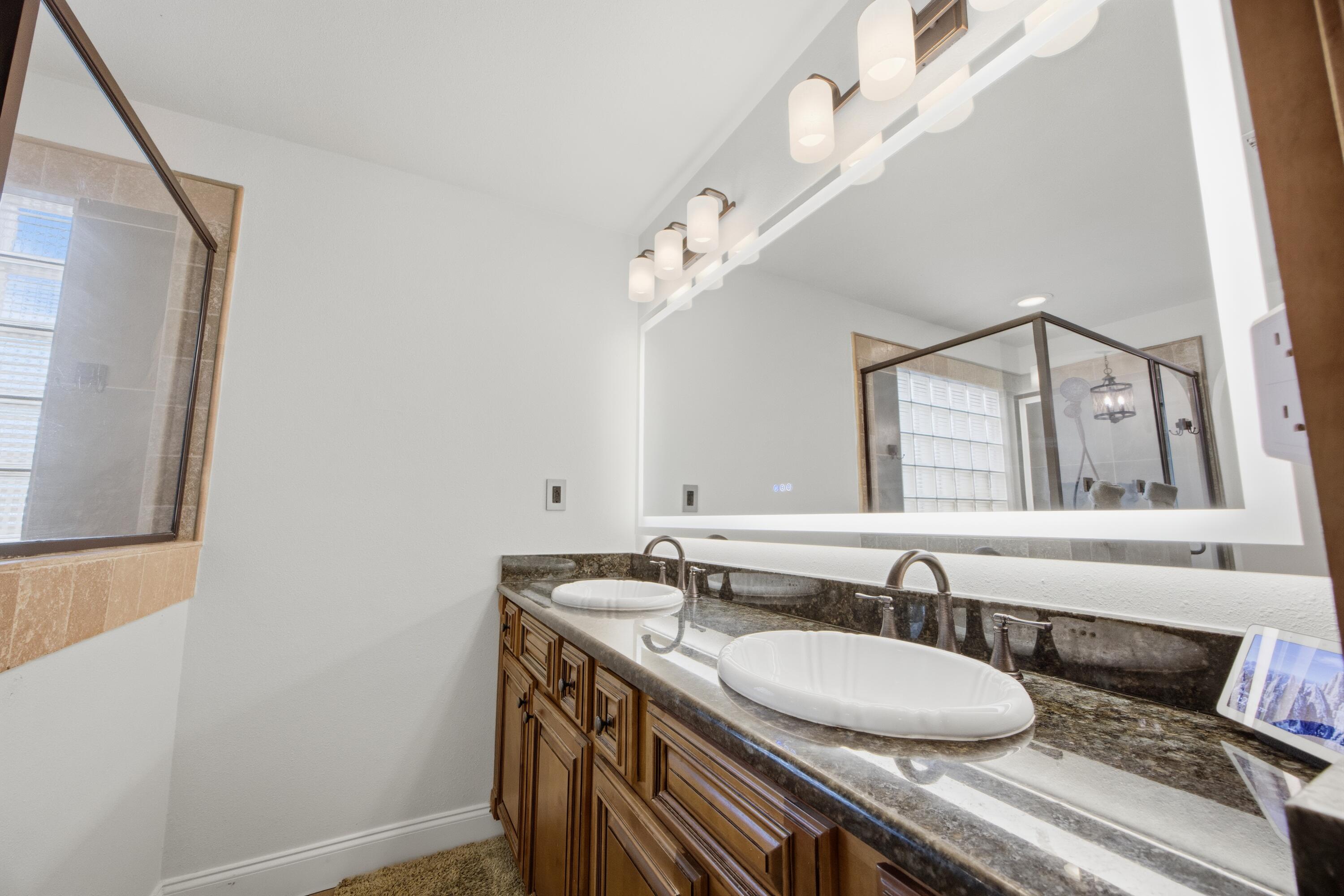 LAKE POINTE - Residential