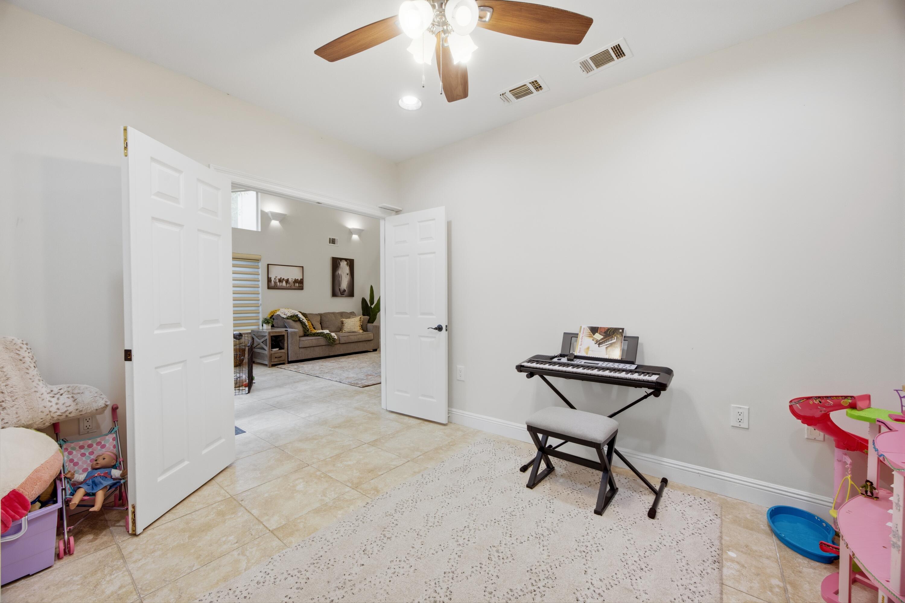LAKE POINTE - Residential