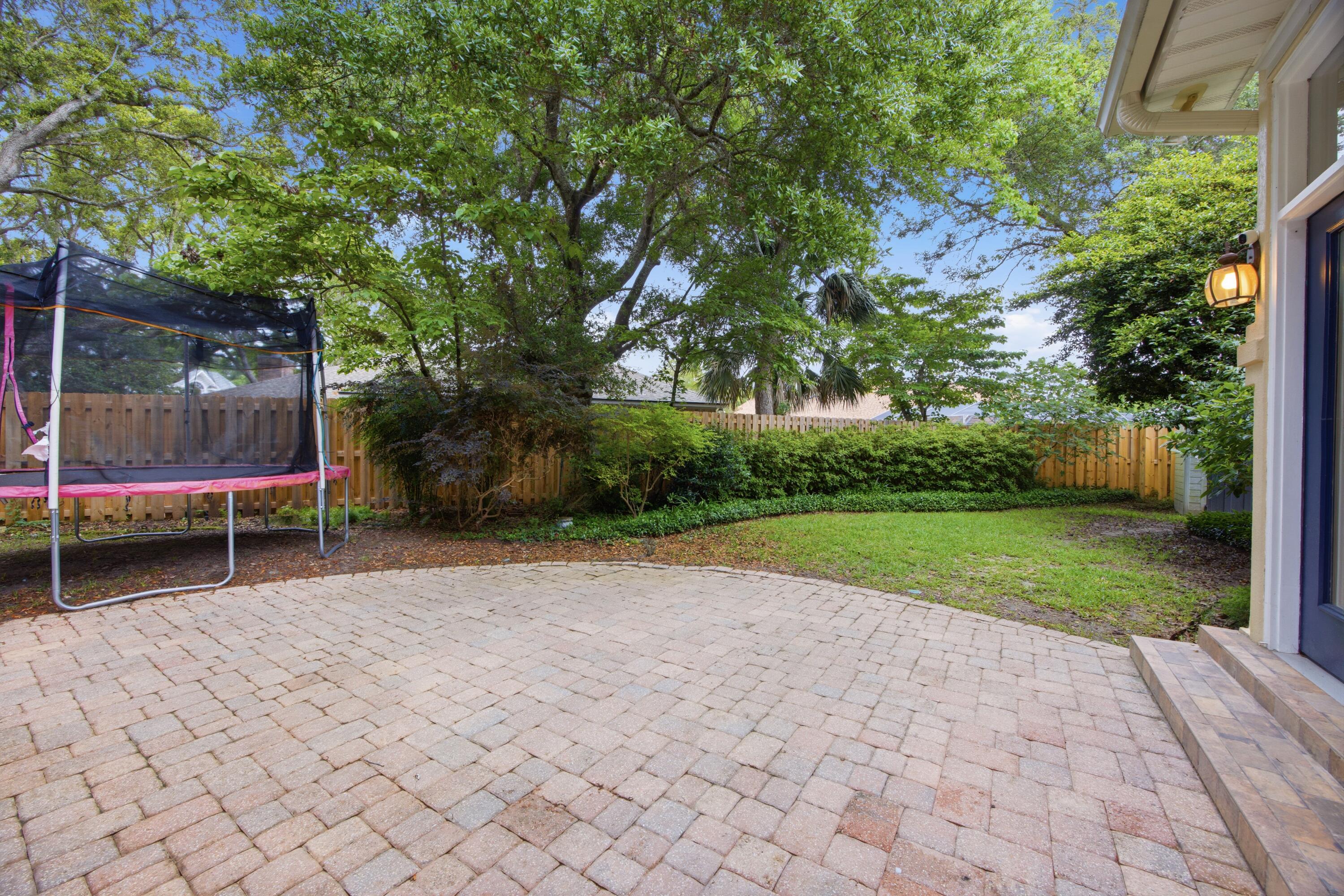 LAKE POINTE - Residential