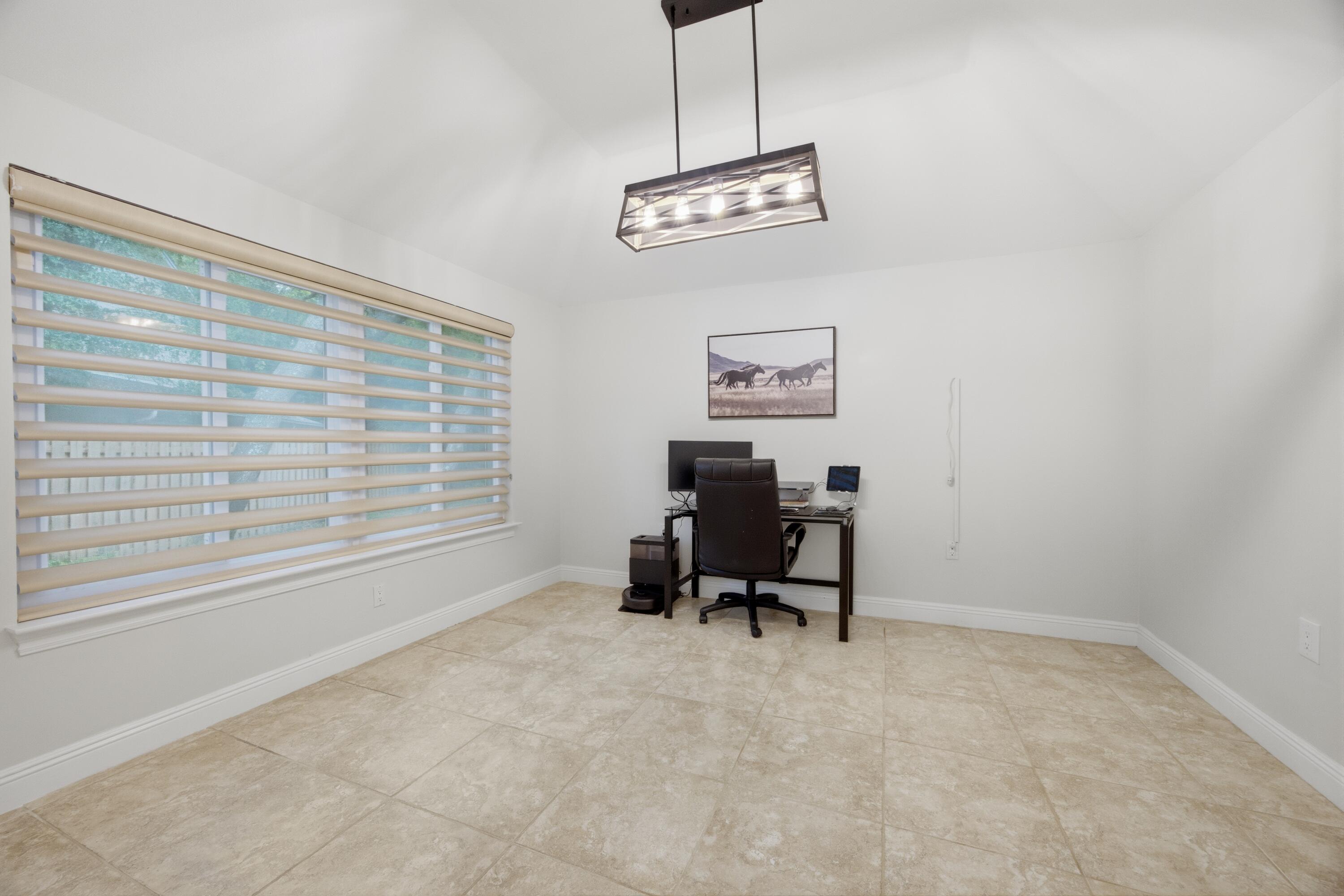 LAKE POINTE - Residential