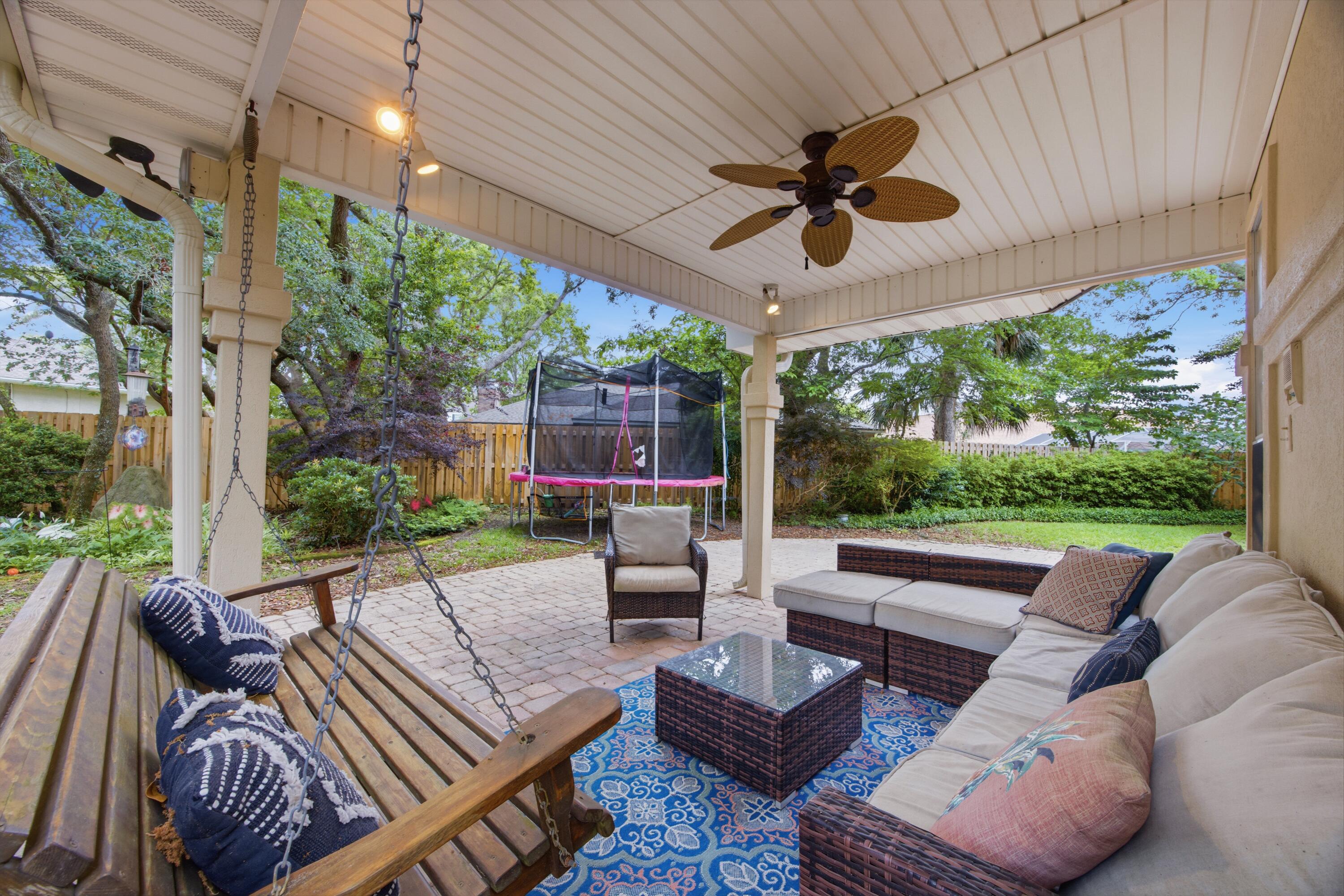 LAKE POINTE - Residential