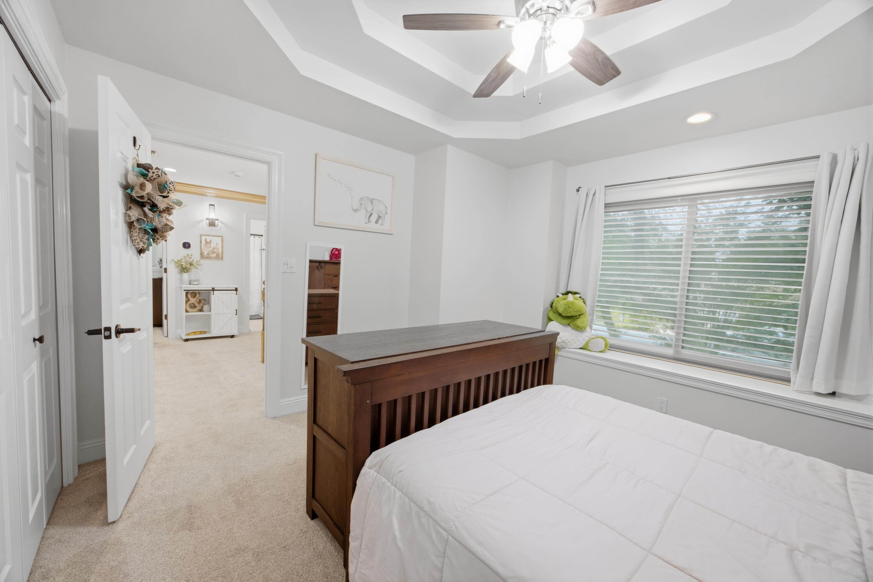 LAKE POINTE - Residential