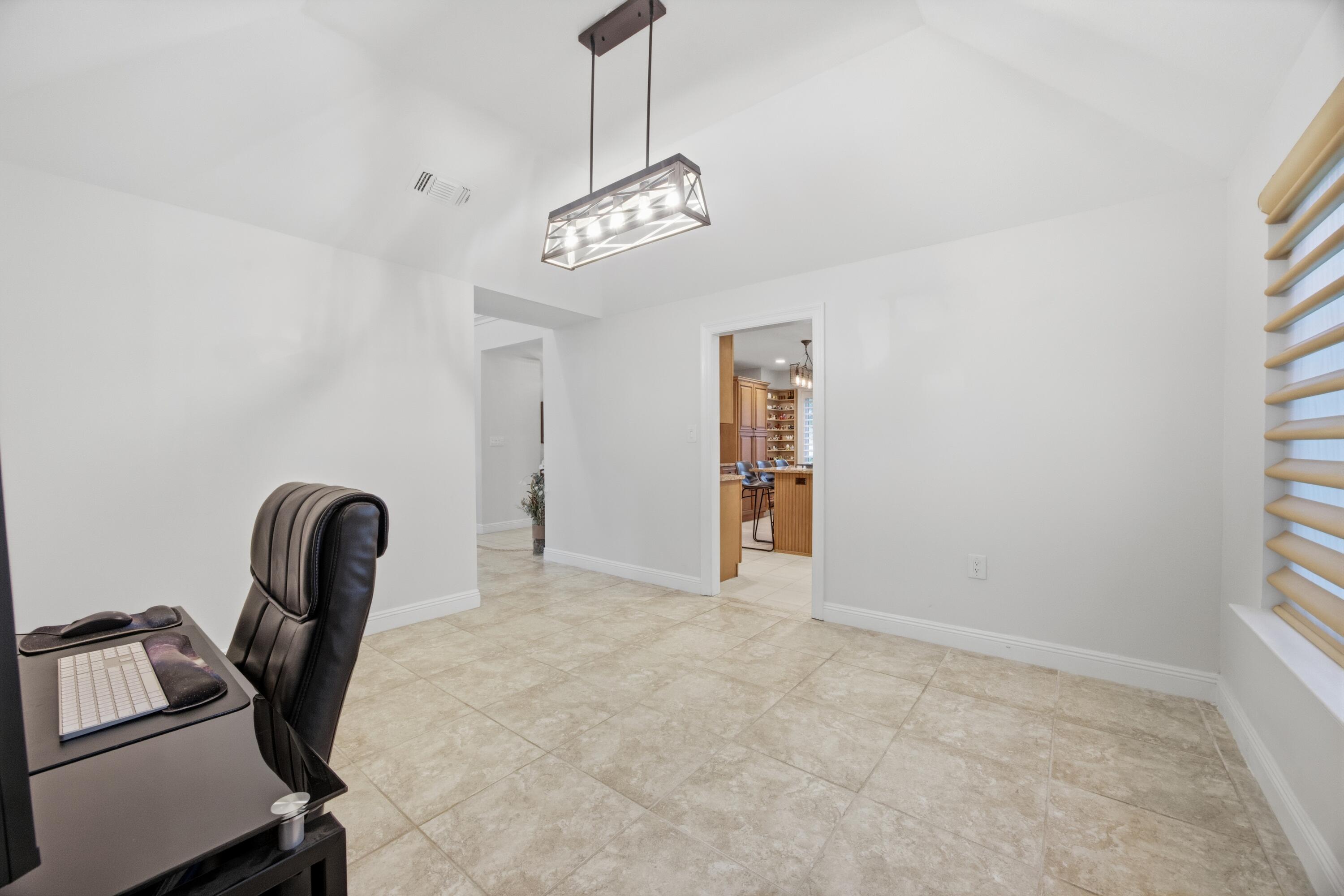LAKE POINTE - Residential