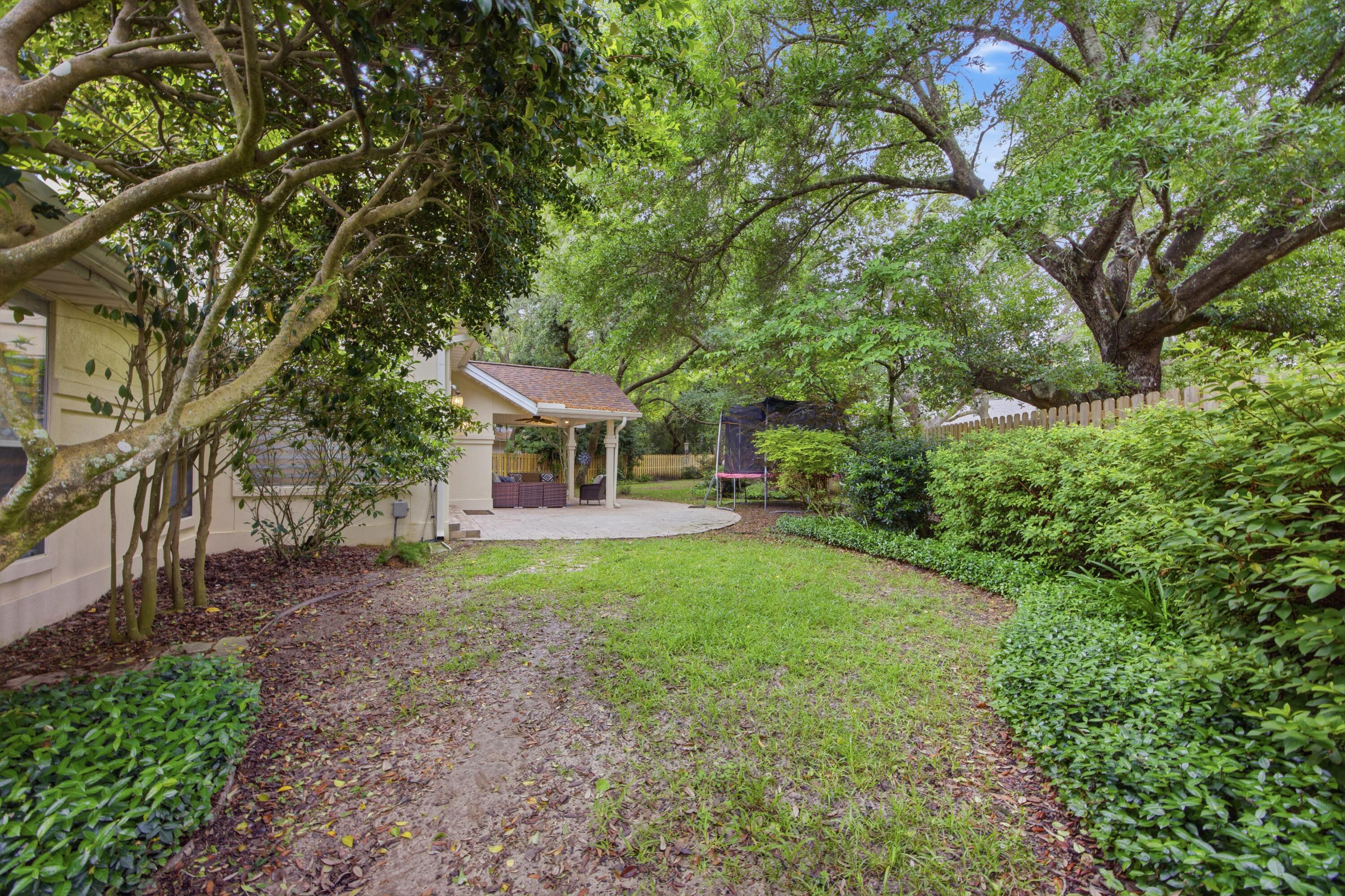 LAKE POINTE - Residential