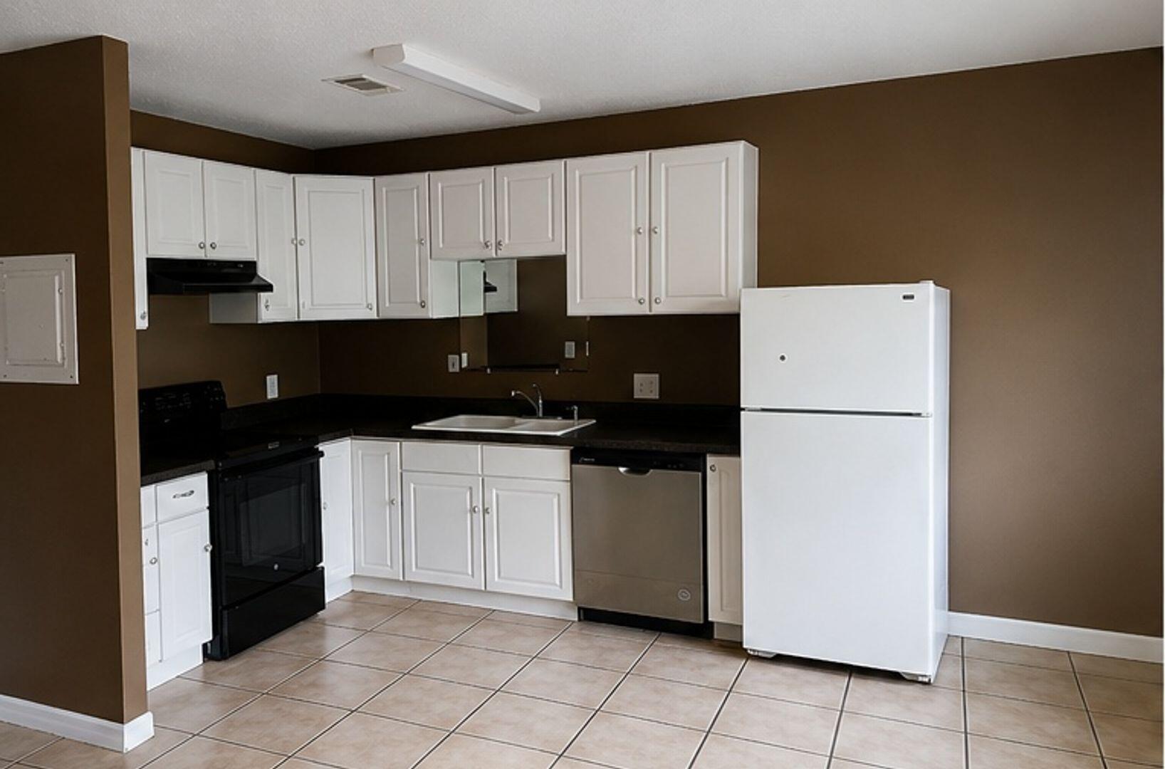 OCEAN CITY S/D LOTS 297 TO 300 - Residential Lease