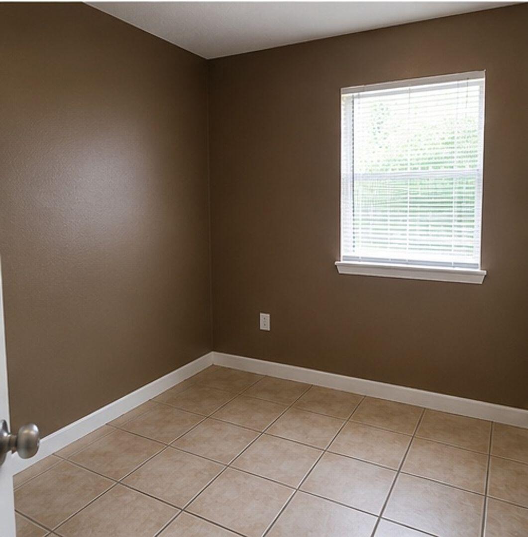 OCEAN CITY S/D LOTS 297 TO 300 - Residential Lease