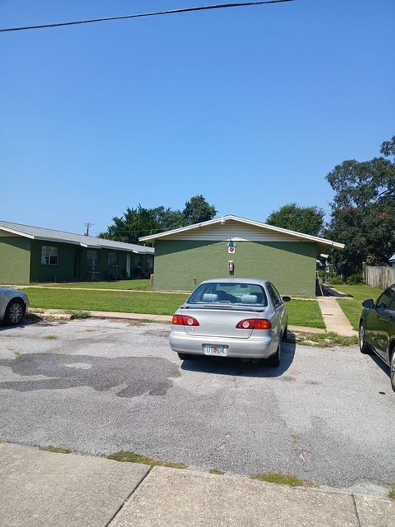 OCEAN CITY S/D LOTS 297 TO 300 - Residential Lease