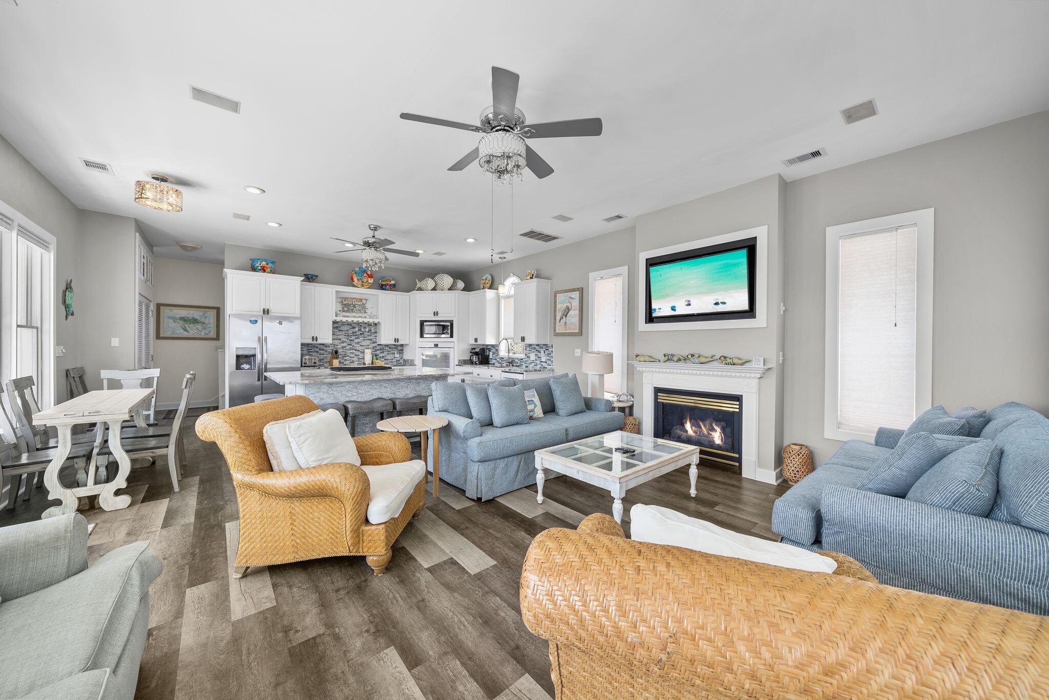 SUNRISE BEACH - Residential