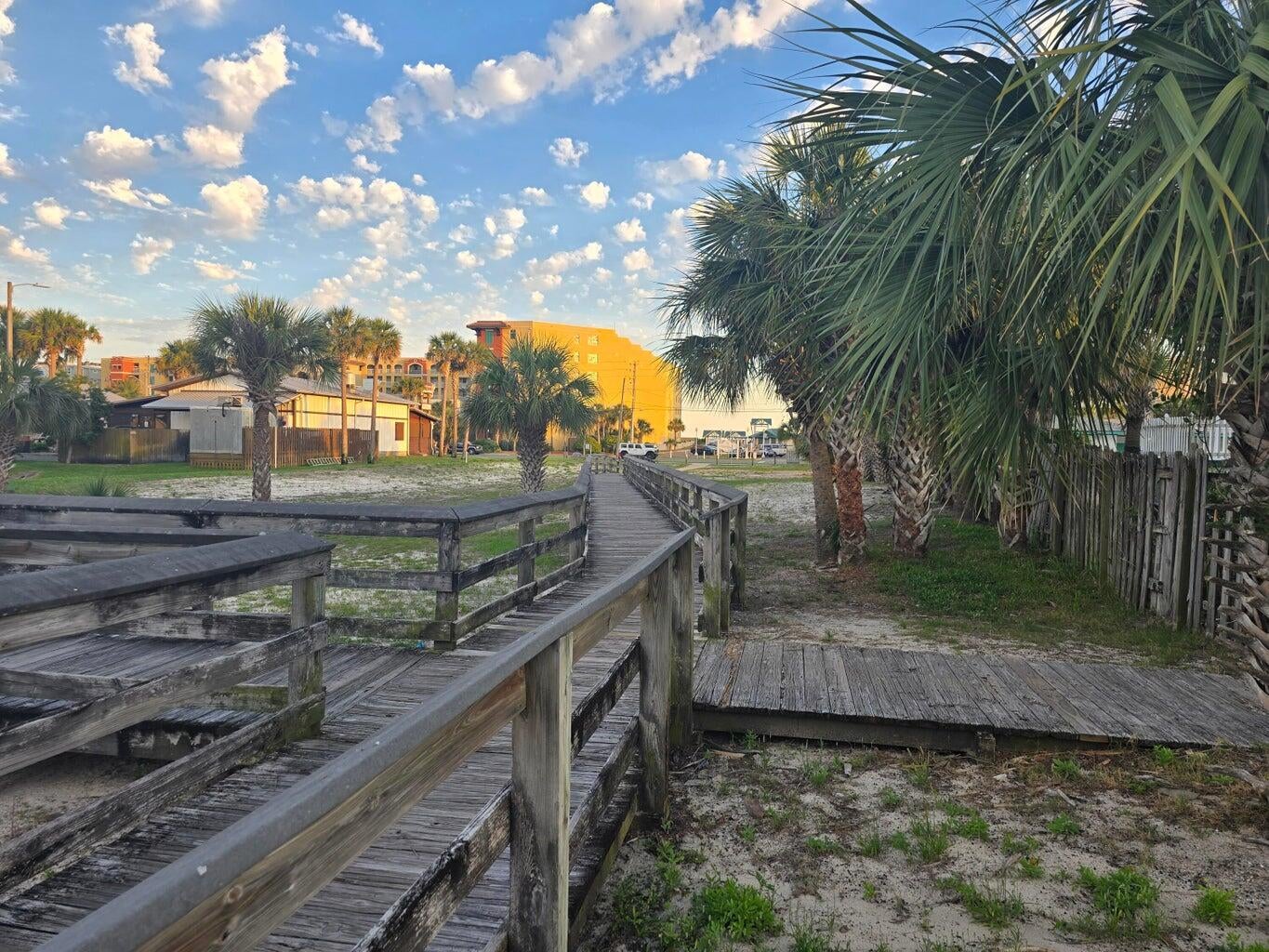 BREAKERS WEST - Residential Lease