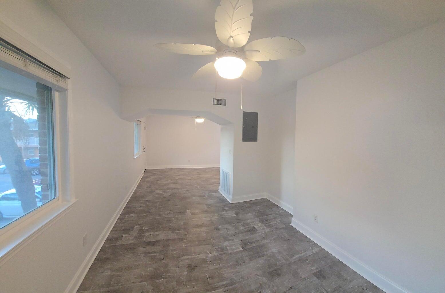 BREAKERS WEST - Residential Lease