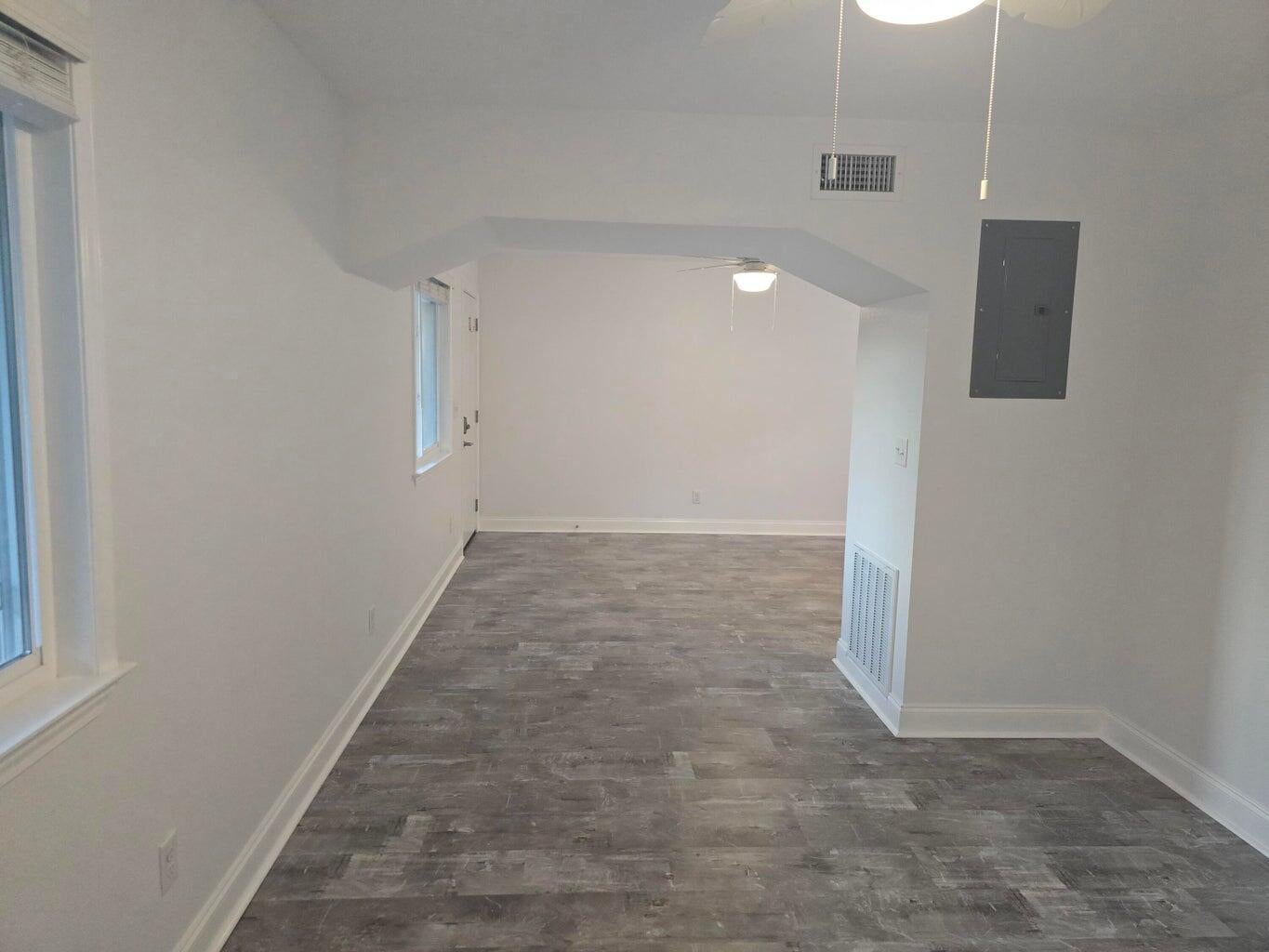BREAKERS WEST - Residential Lease