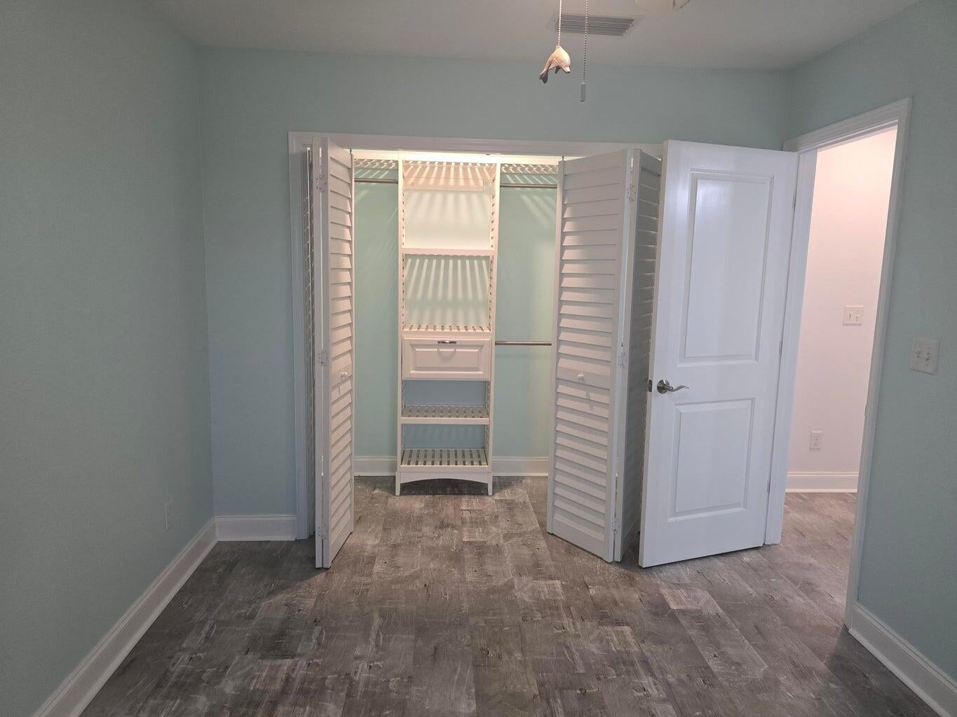 BREAKERS WEST - Residential Lease