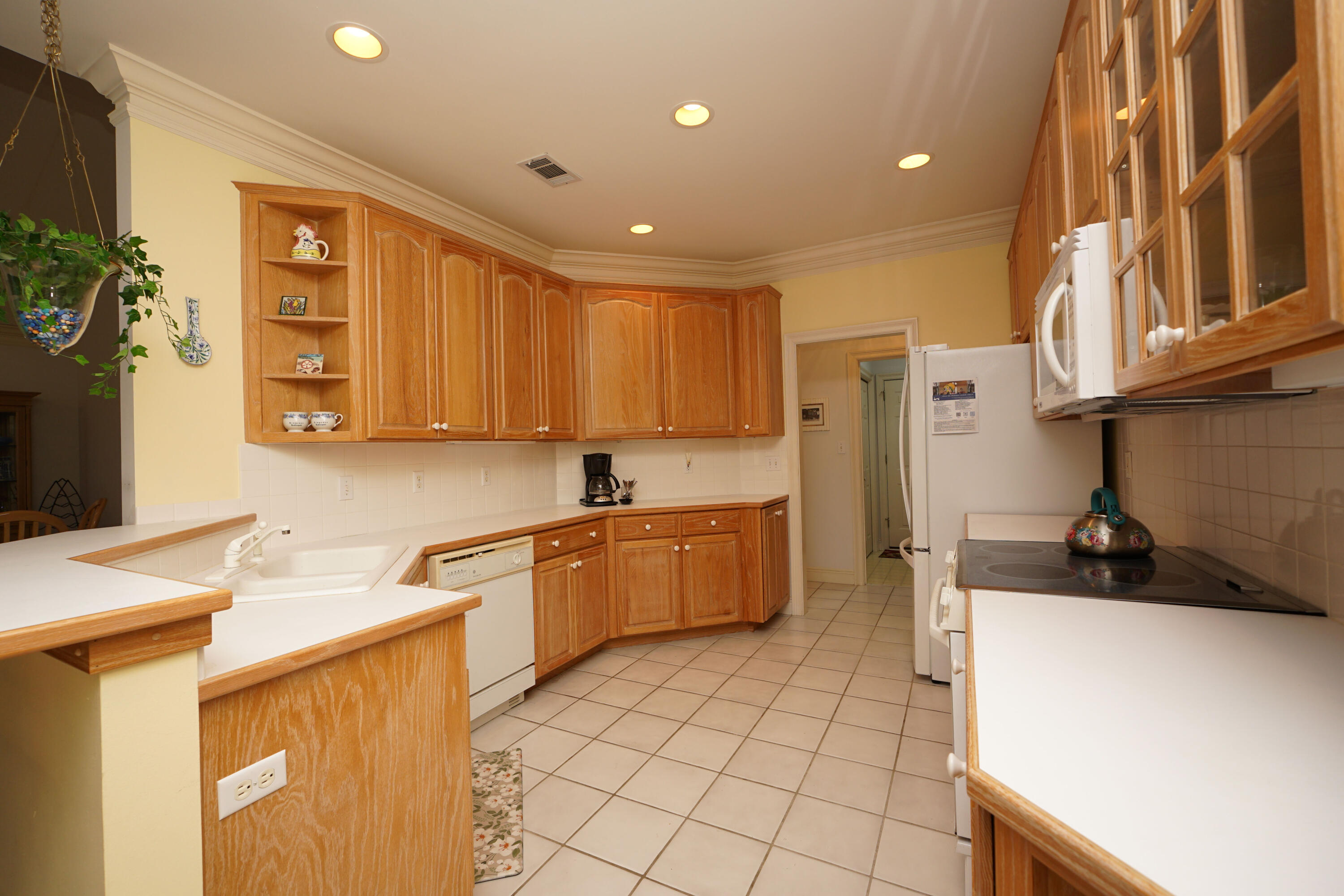 TURNBERRY PLACE - Residential