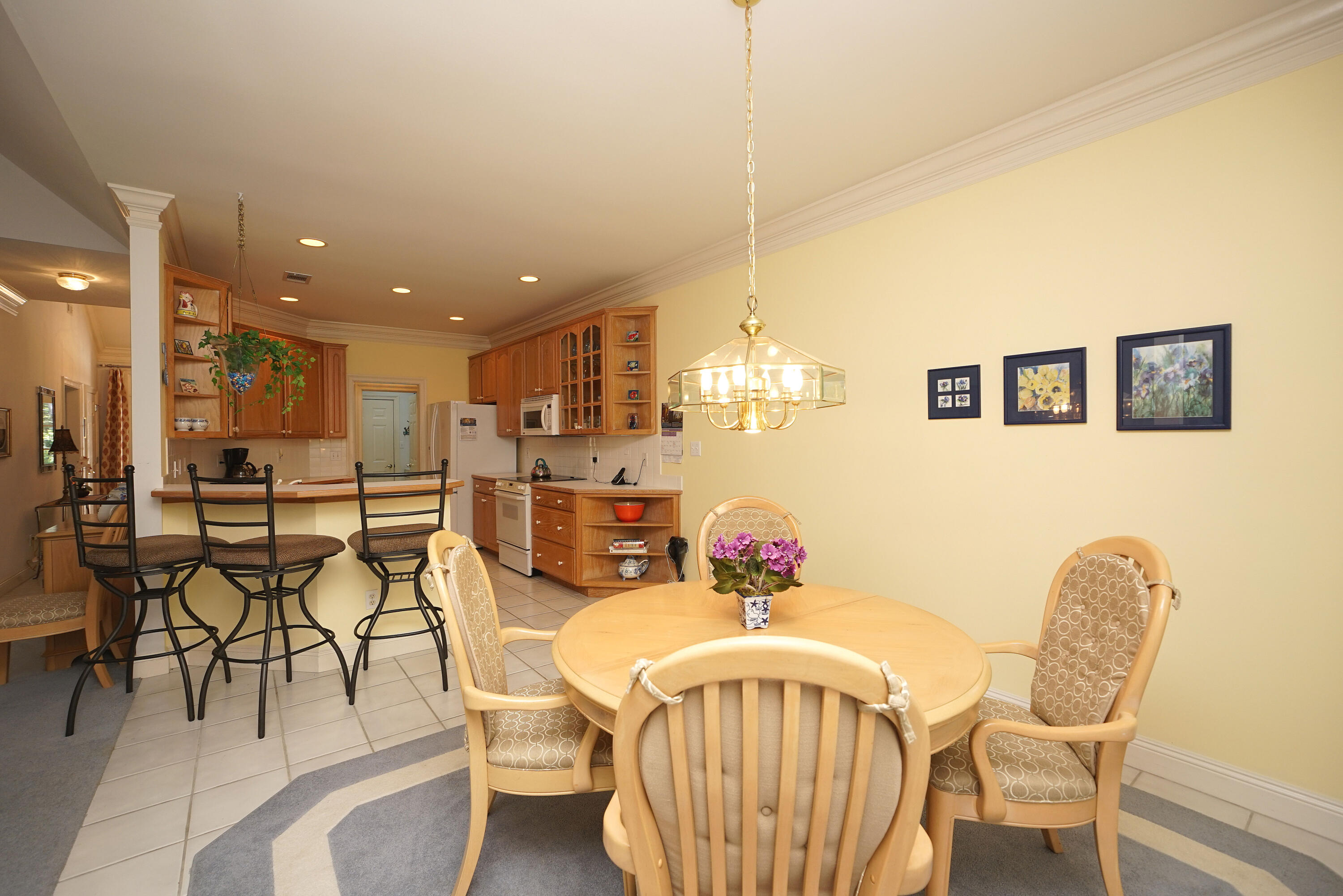TURNBERRY PLACE - Residential