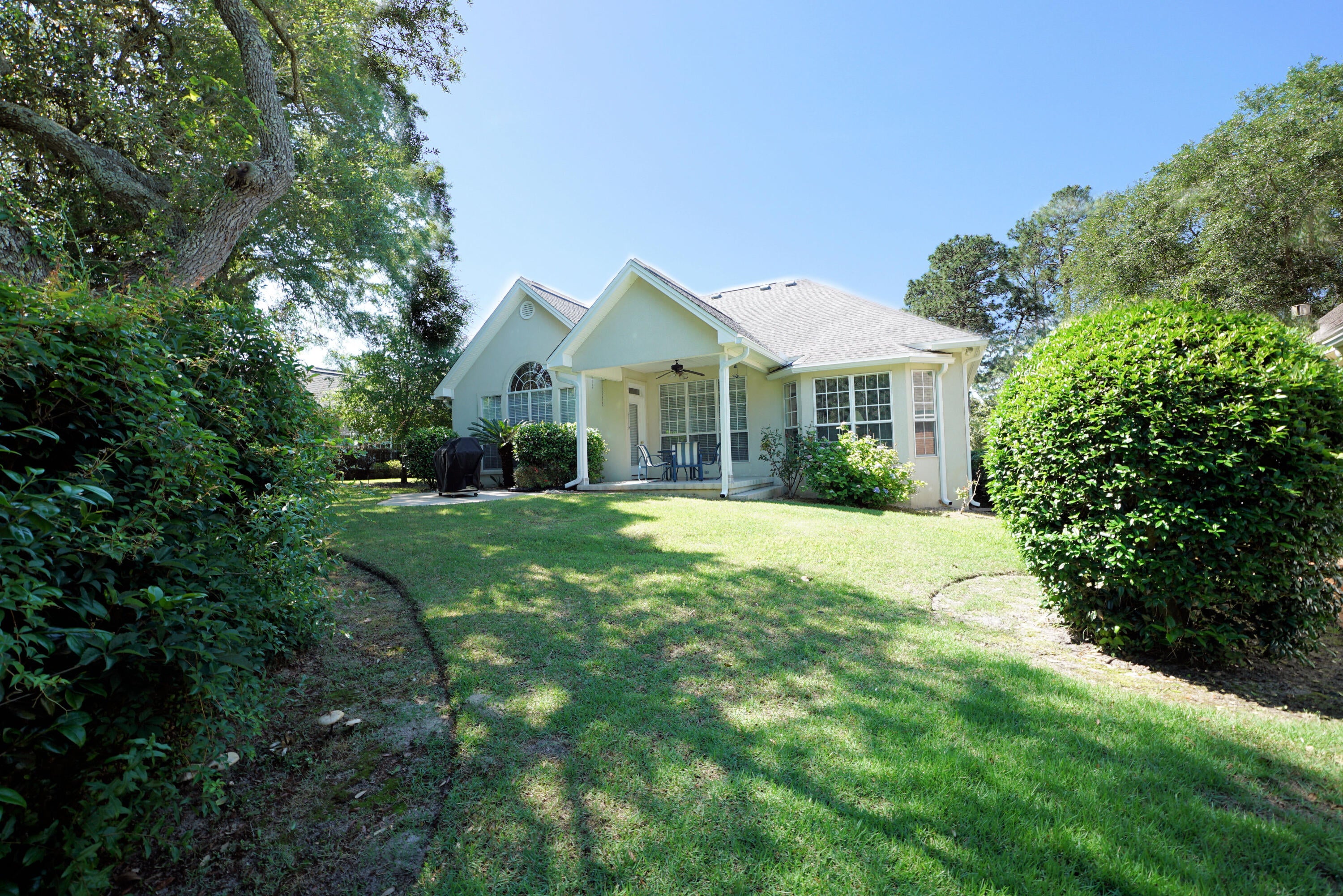 TURNBERRY PLACE - Residential