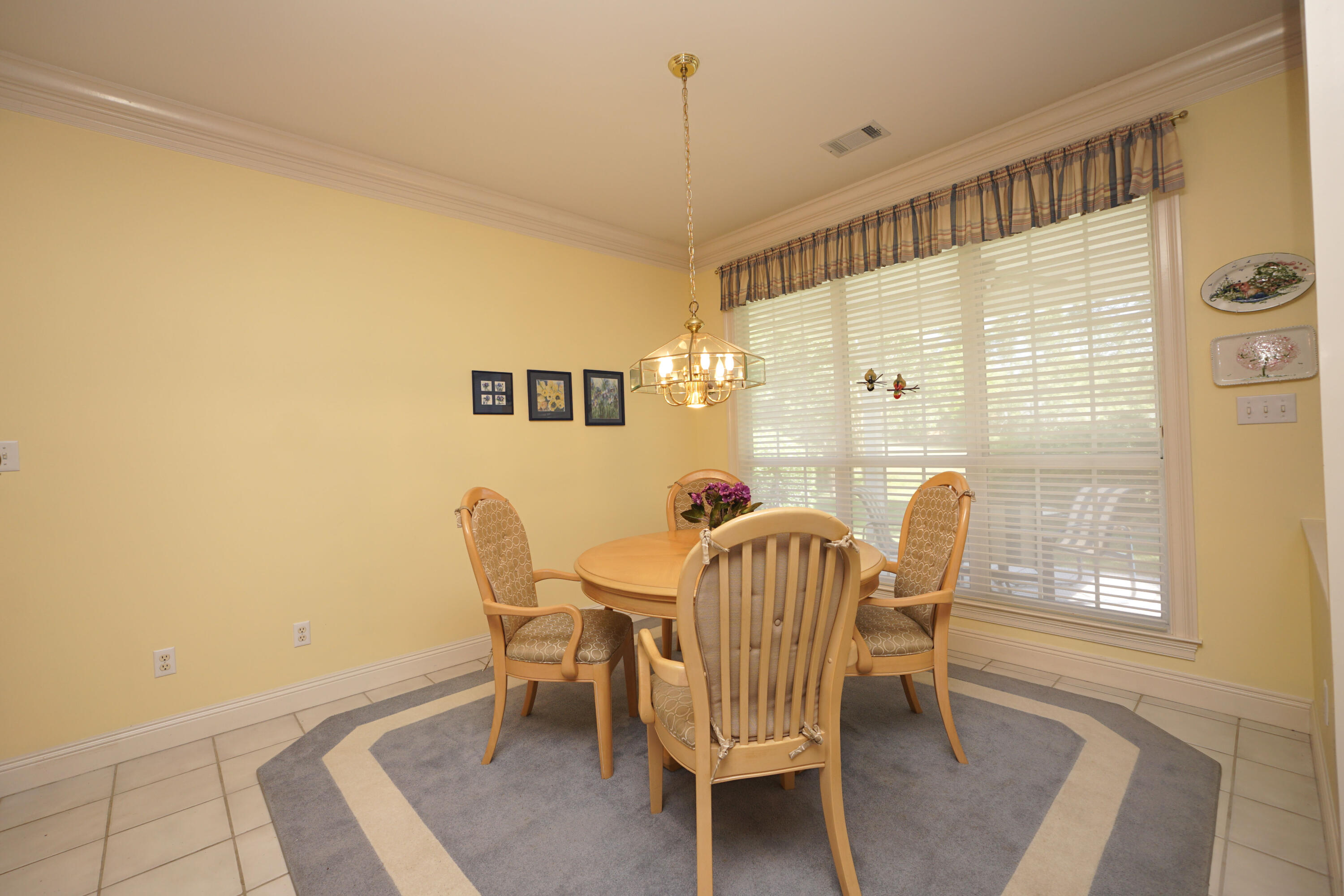TURNBERRY PLACE - Residential