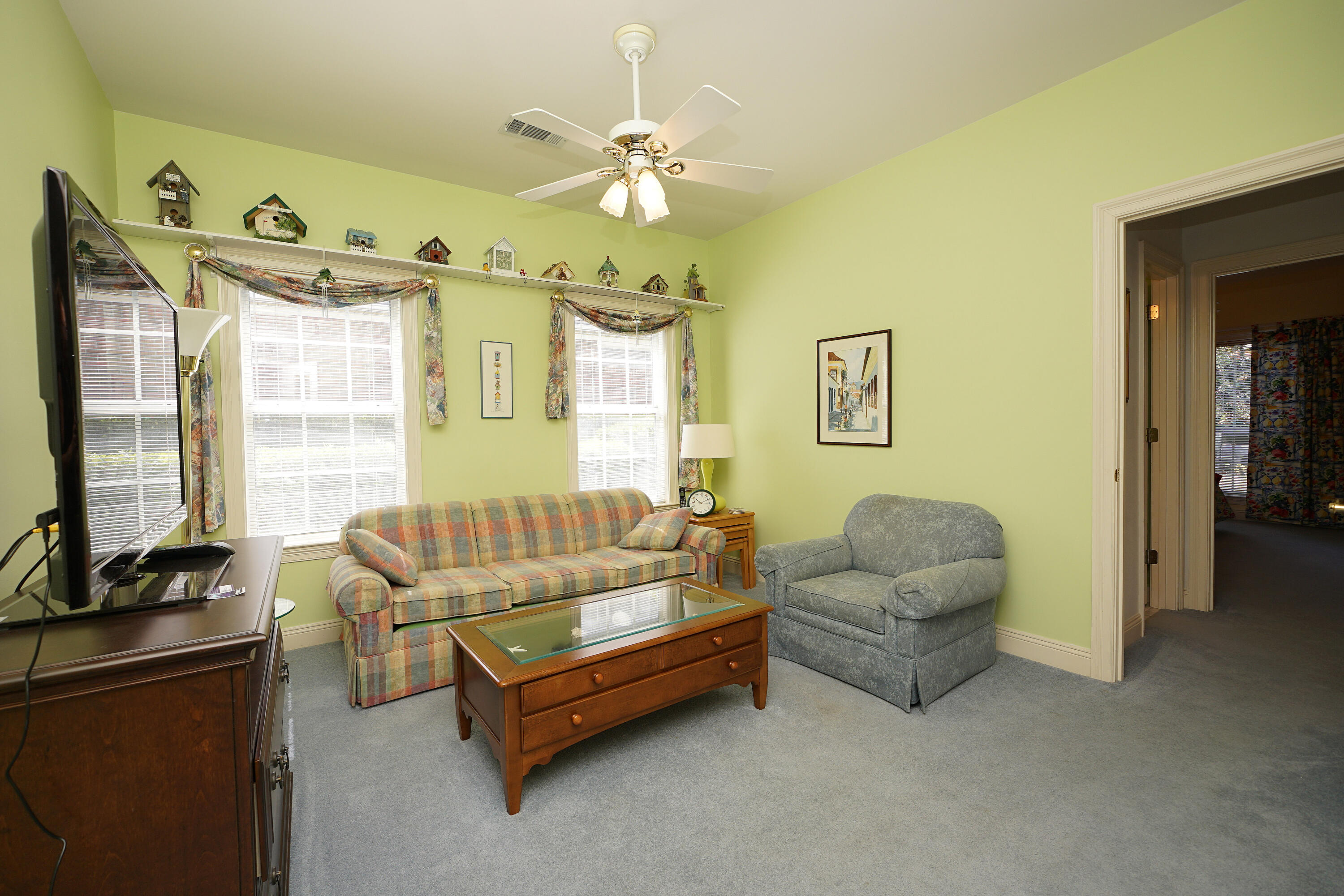 TURNBERRY PLACE - Residential