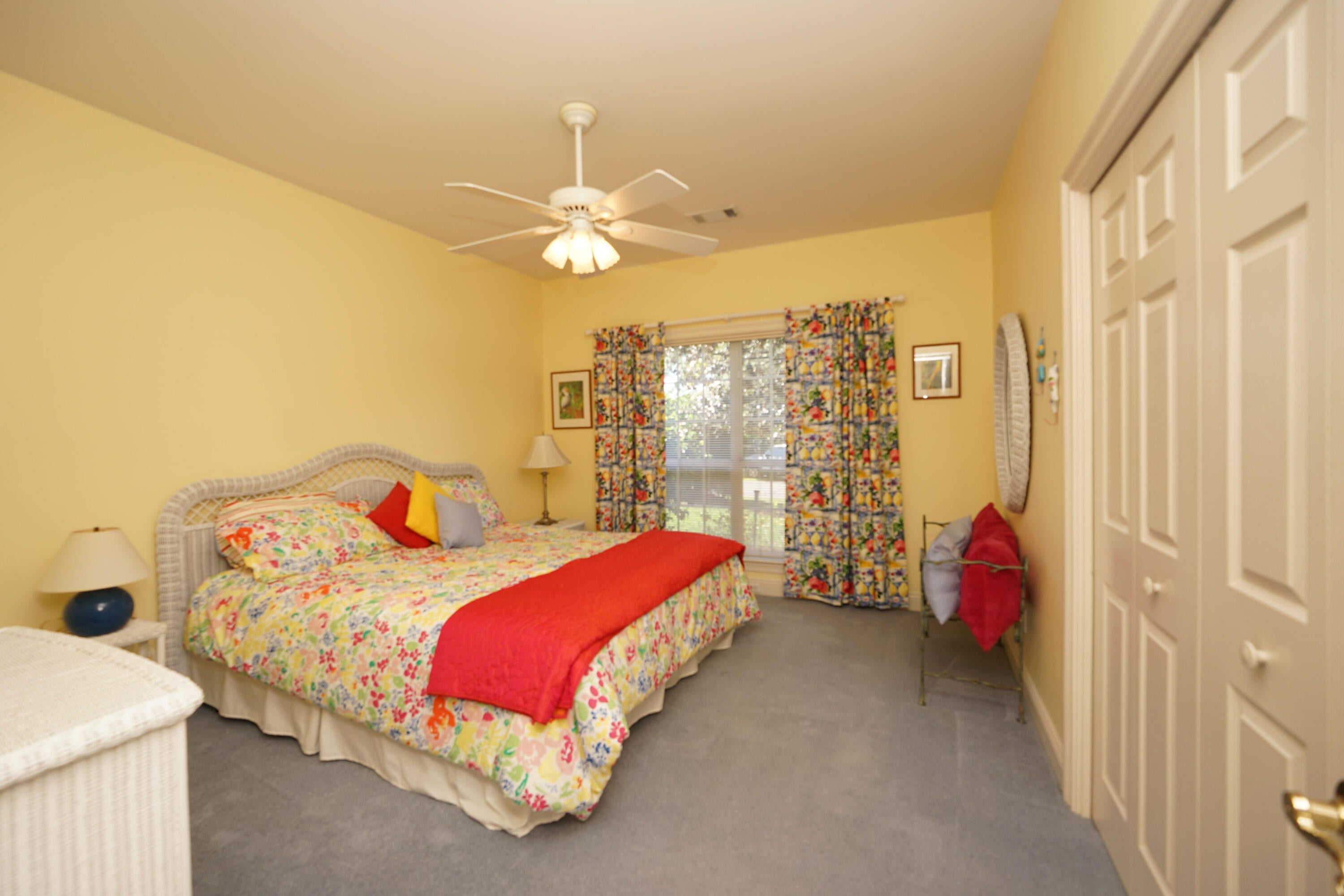 TURNBERRY PLACE - Residential