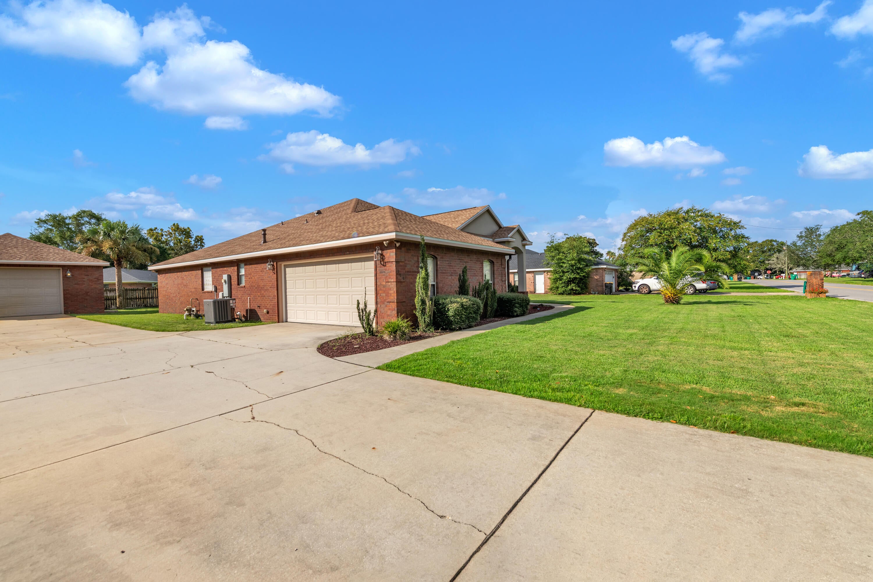 EASTWOOD 4TH ADDN - Residential