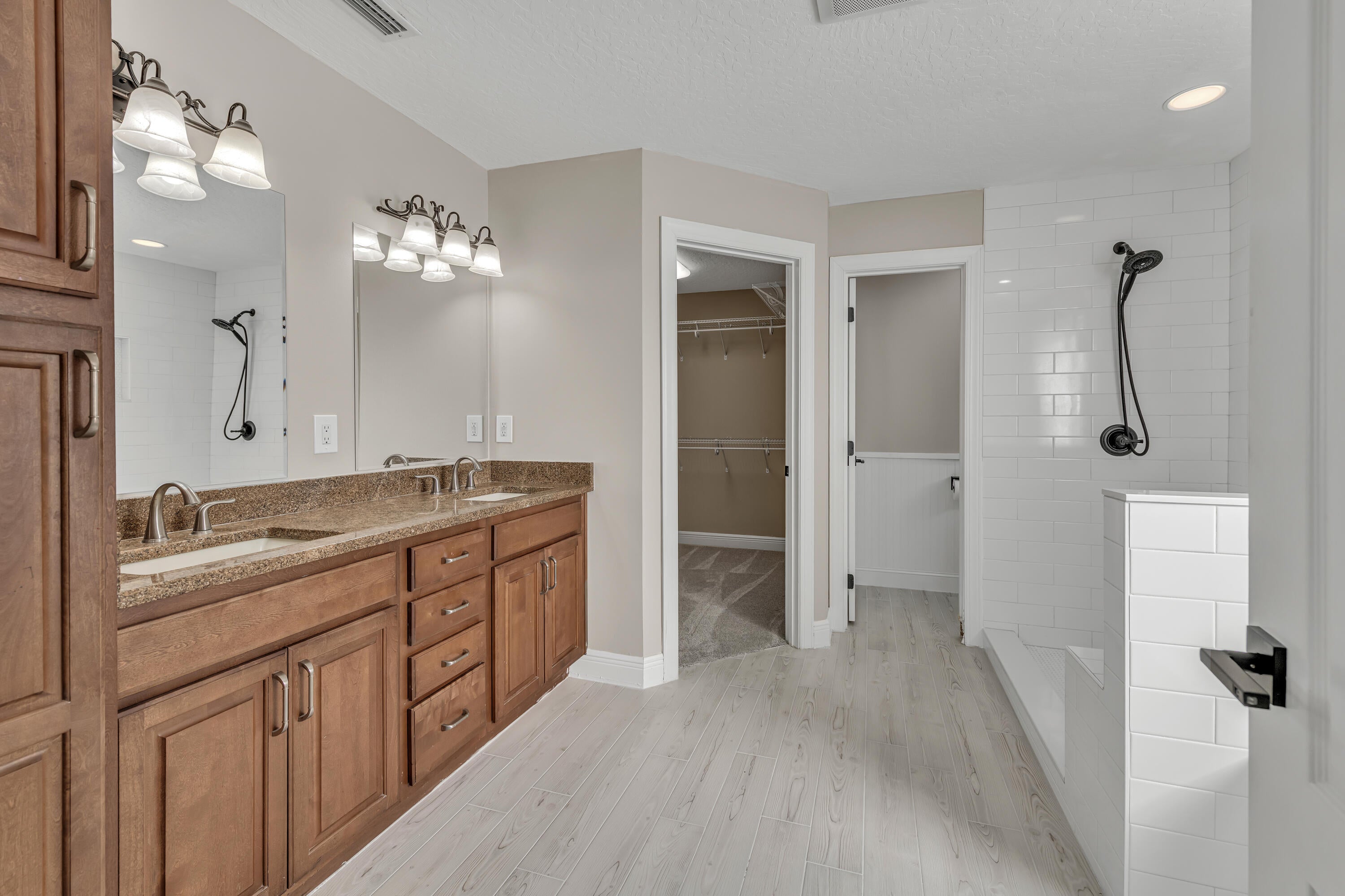 EASTWOOD 4TH ADDN - Residential