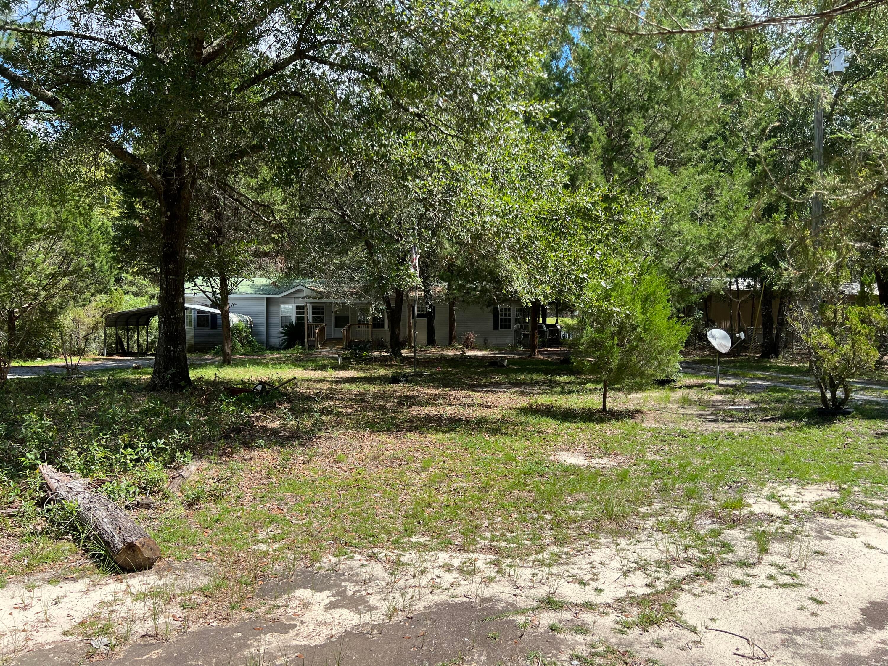 IMPERIAL LAKES - Residential