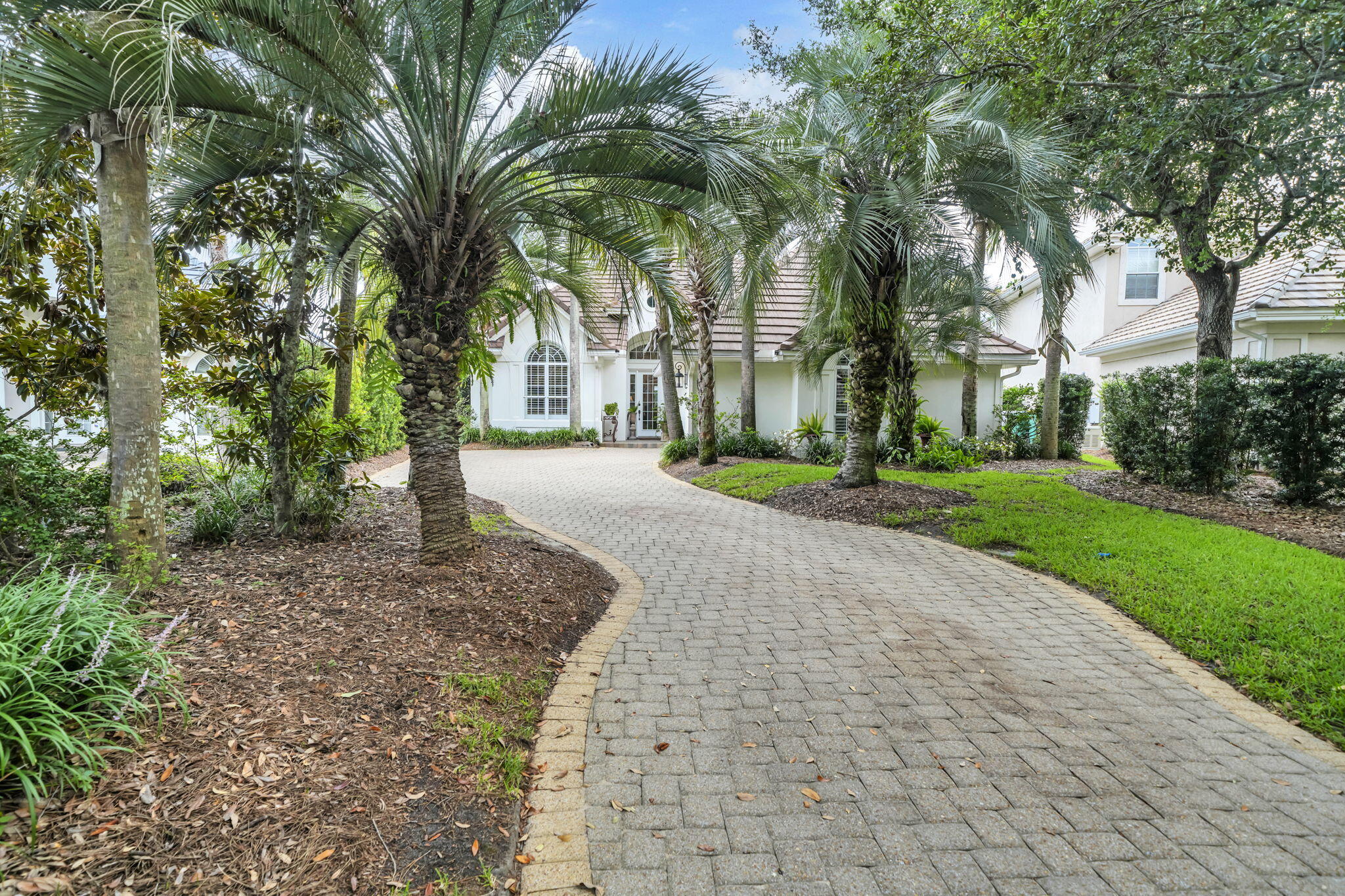 REGATTA PATIO HOMES - Residential