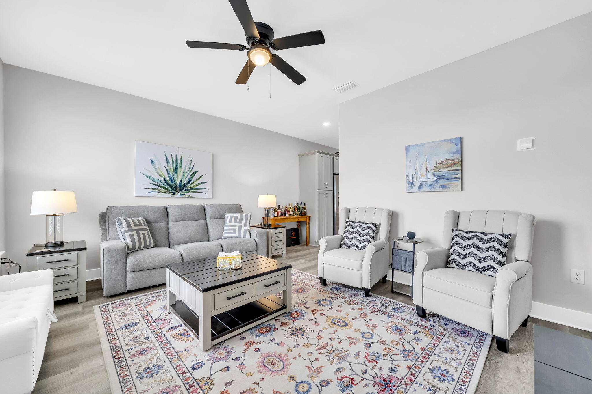 KAKE COTTAGES - Residential