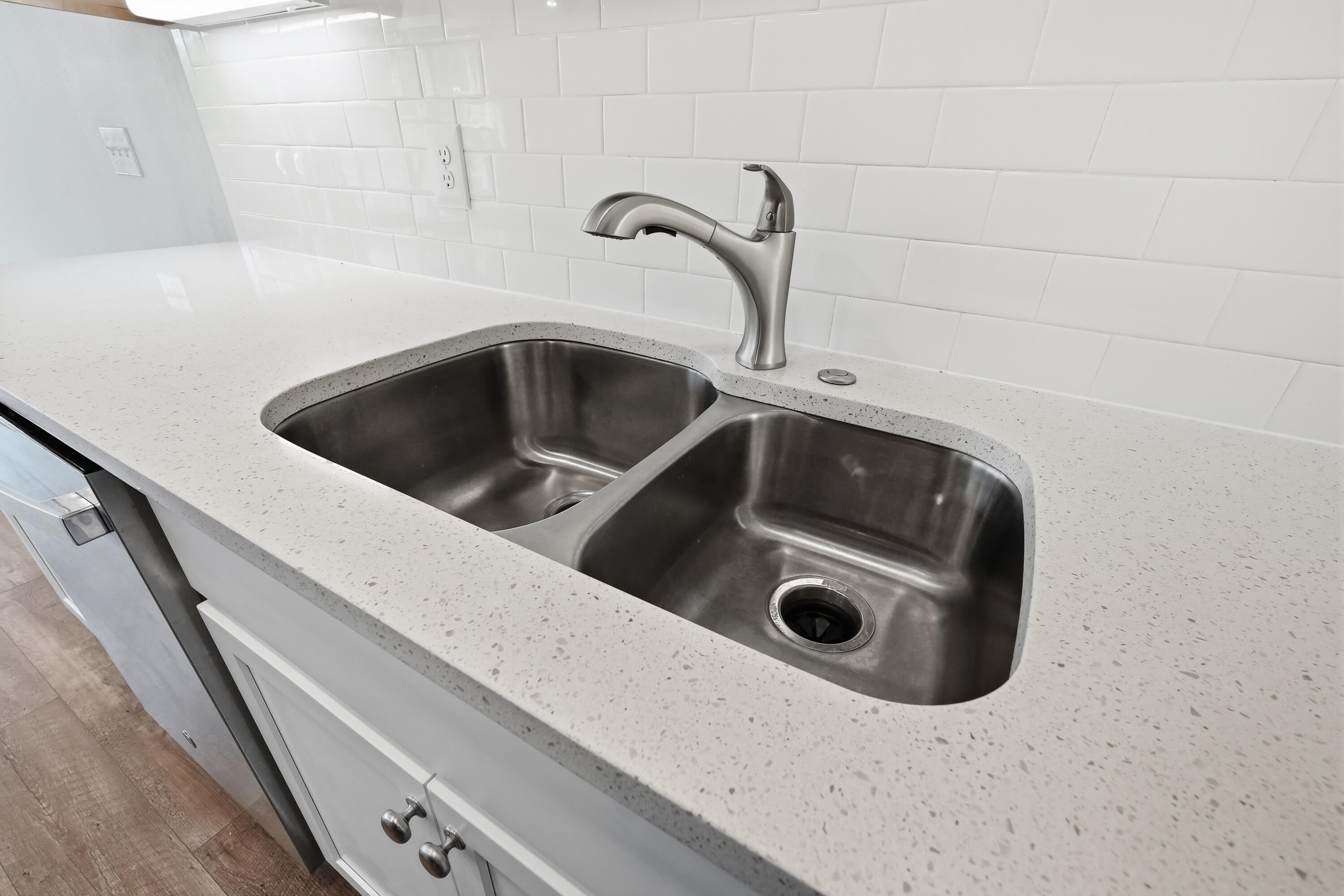 BLUEWATER COMMON - Residential Lease