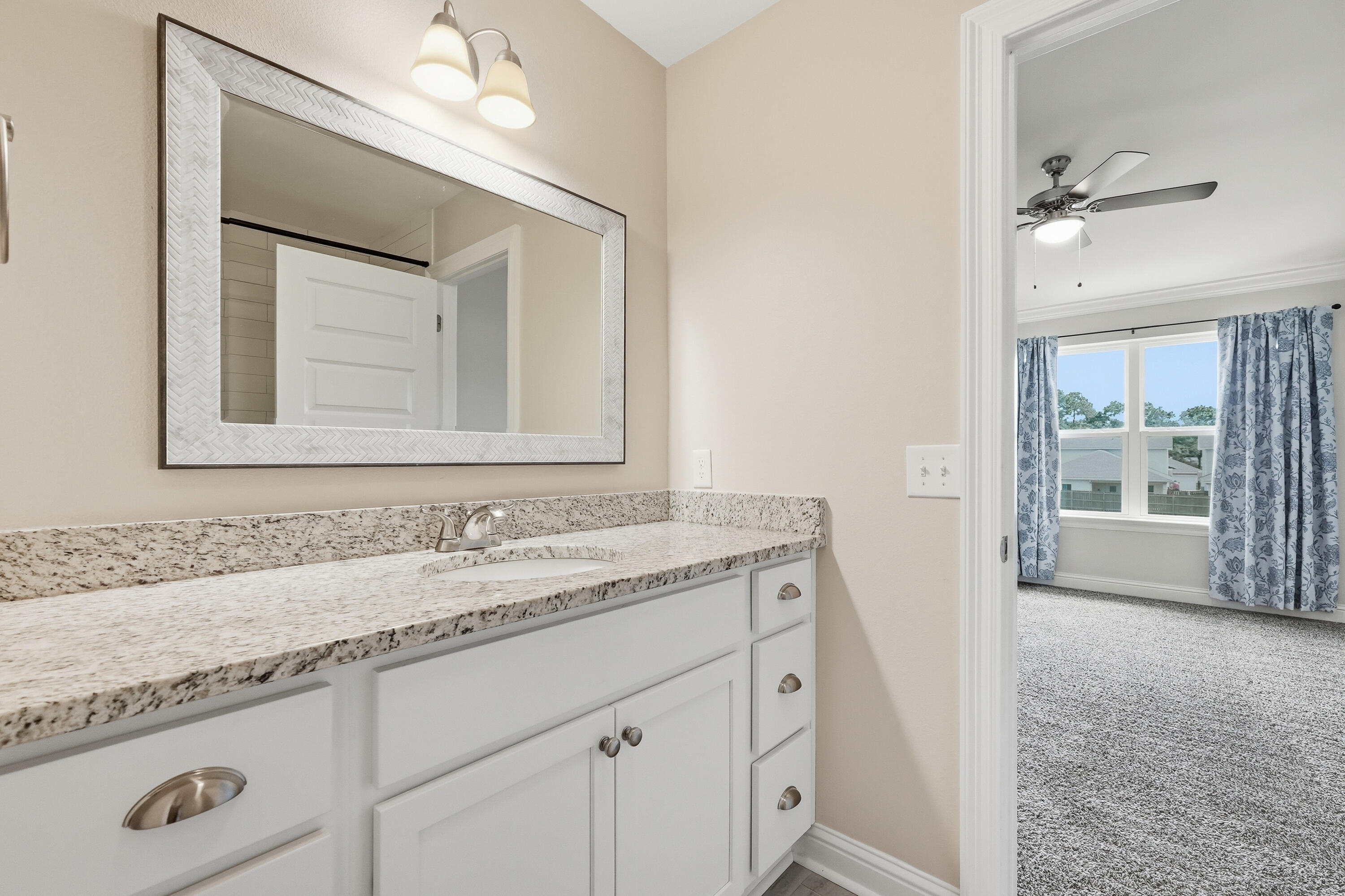 BLUEWATER COMMON - Residential Lease