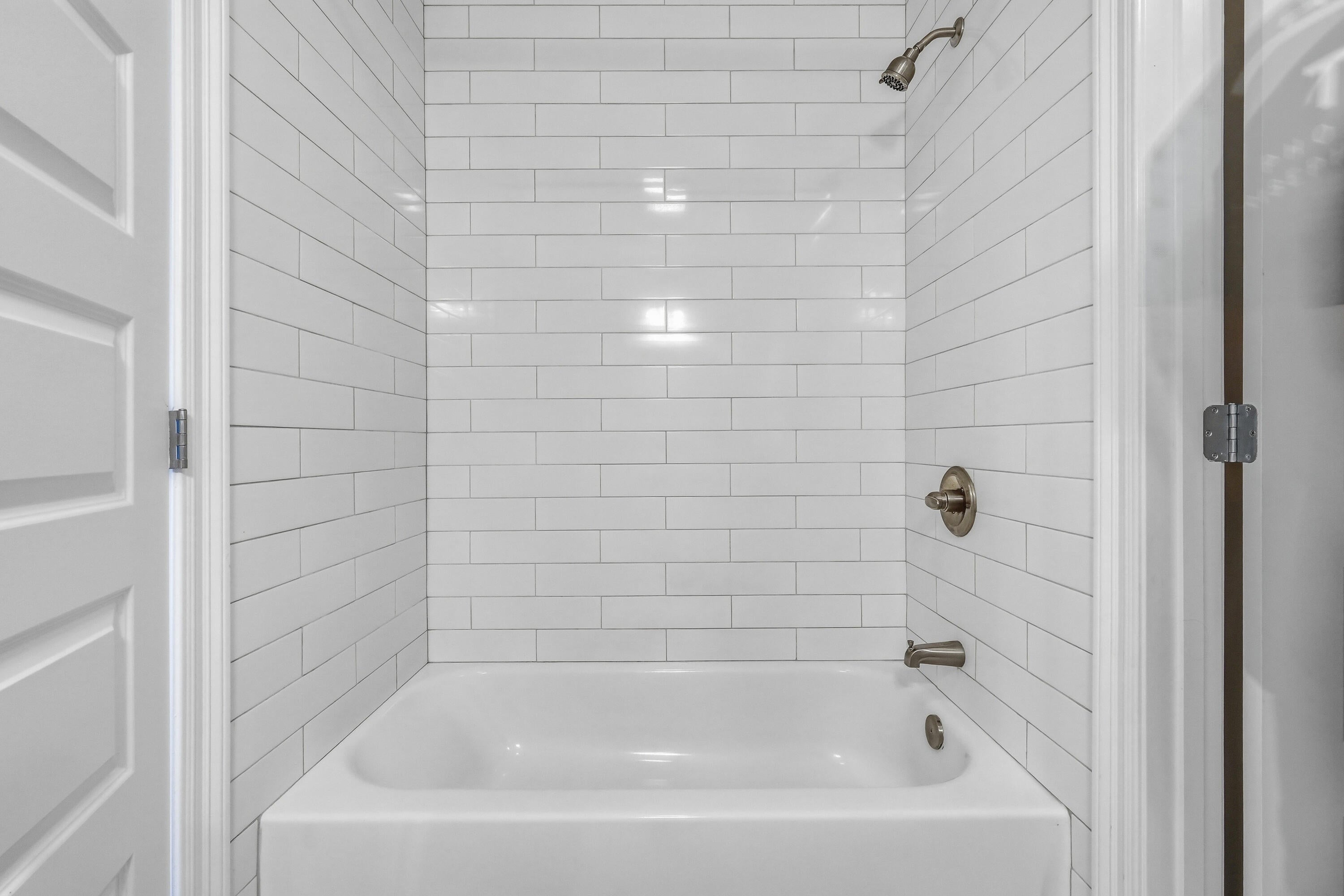 BLUEWATER COMMON - Residential Lease