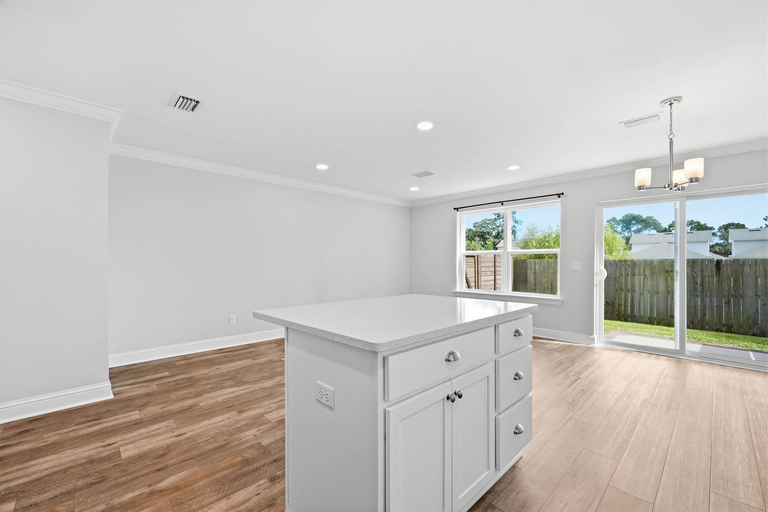 BLUEWATER COMMON - Residential Lease