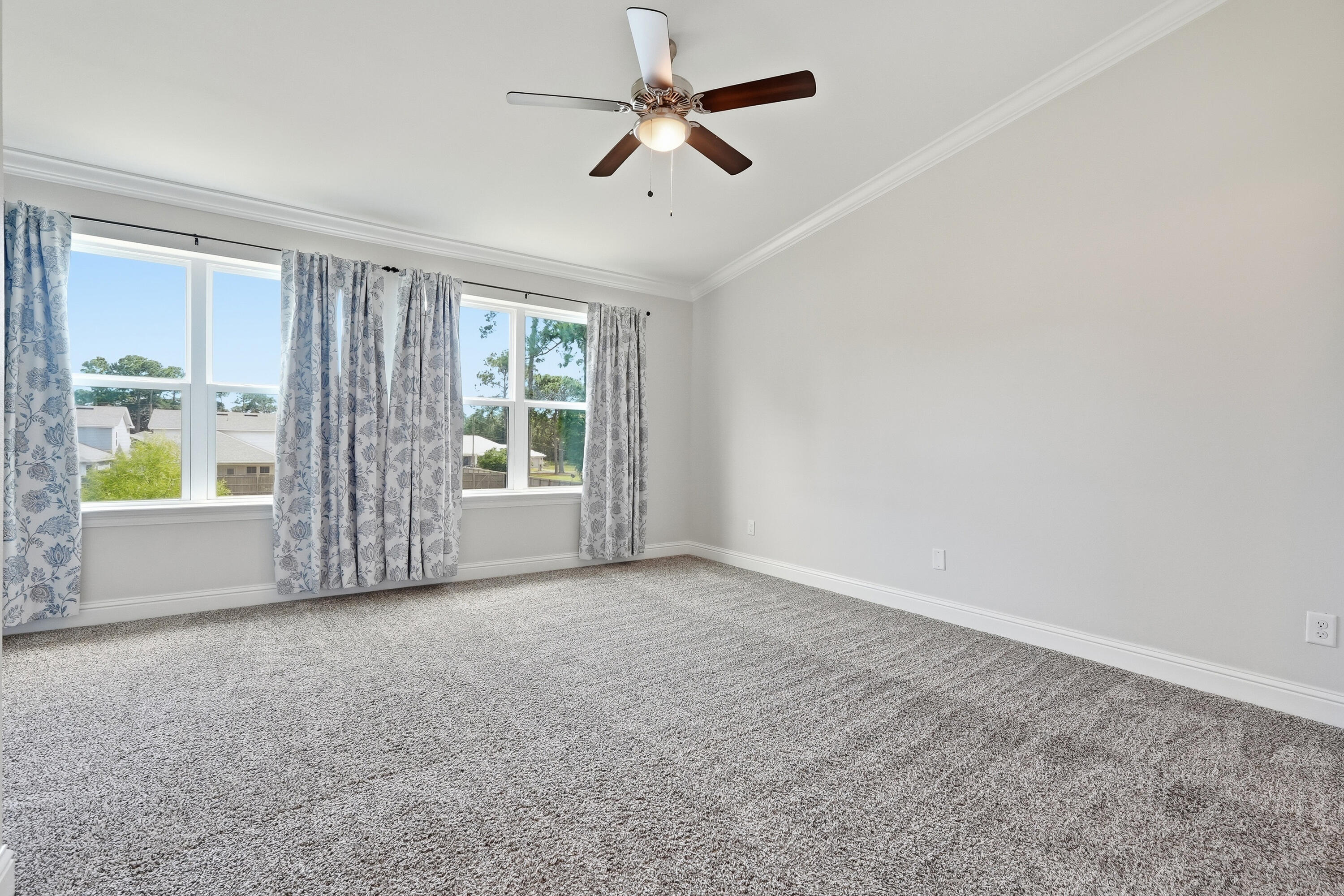 BLUEWATER COMMON - Residential Lease