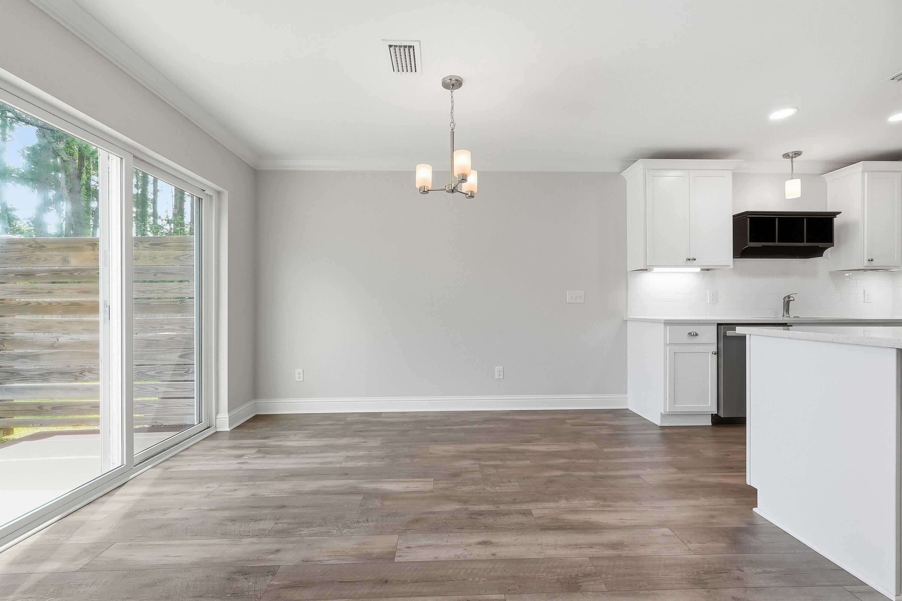 BLUEWATER COMMON - Residential Lease