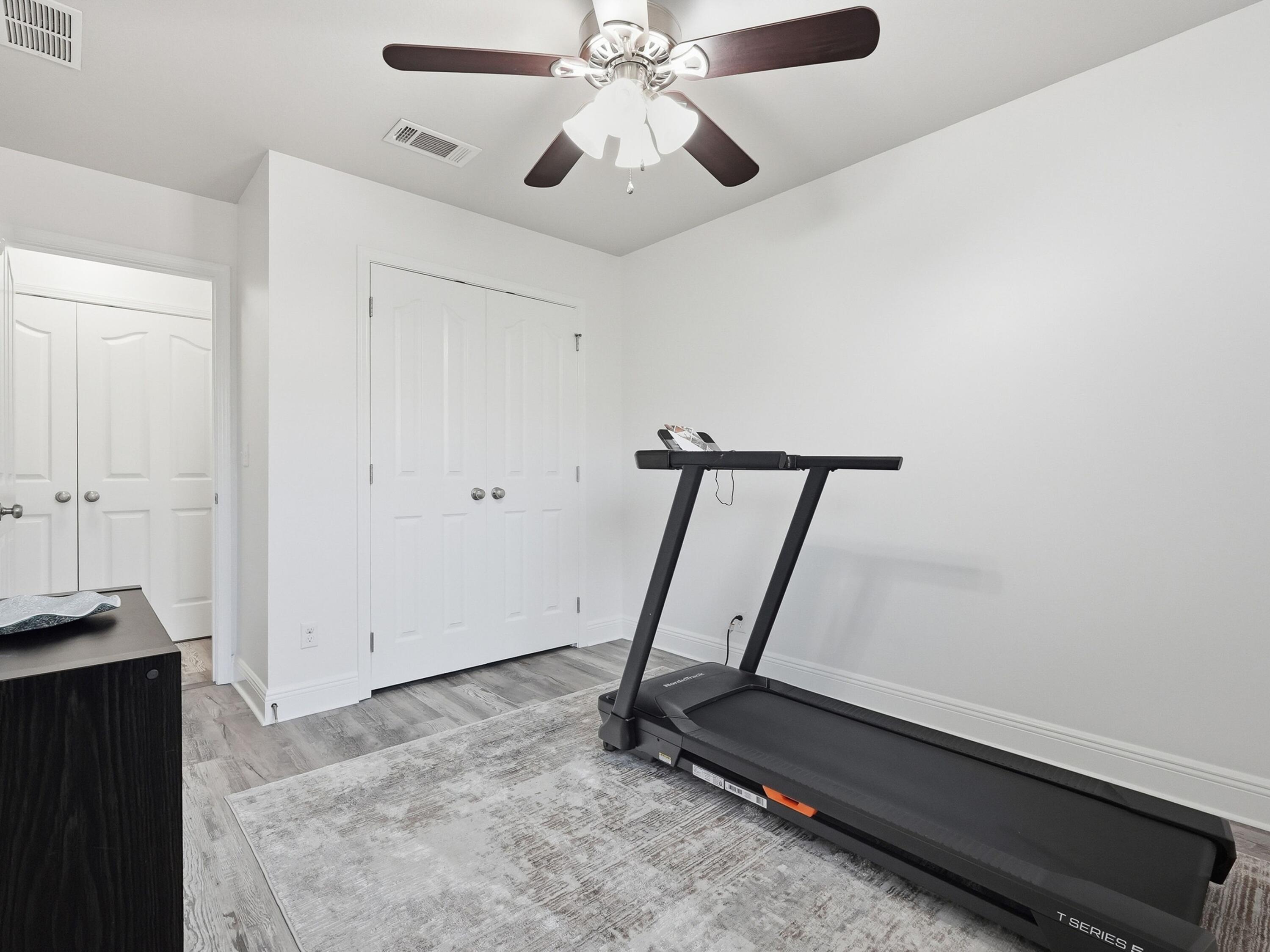 RESERVE POINTE - Residential