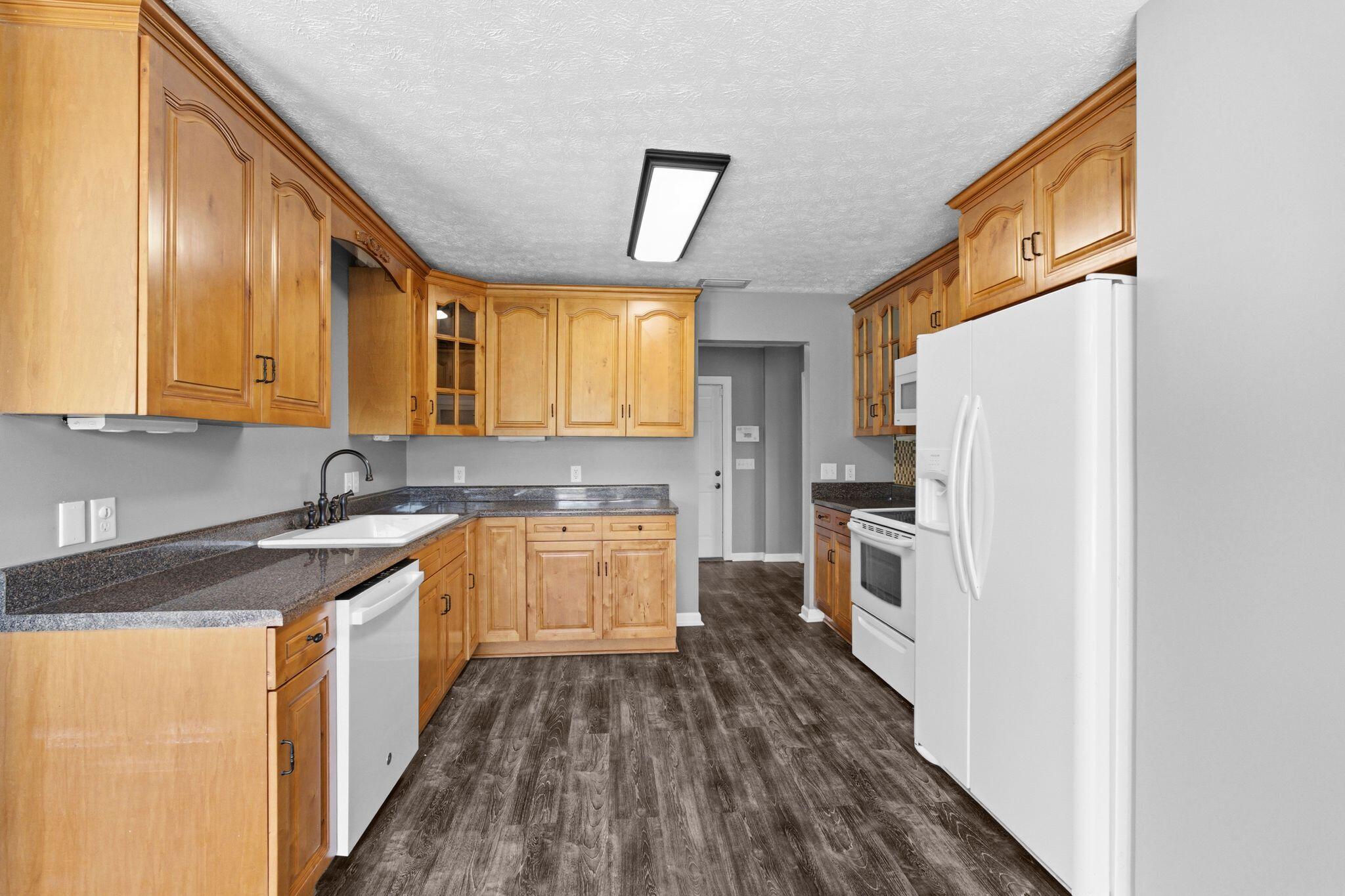 Waverly Ests - Residential
