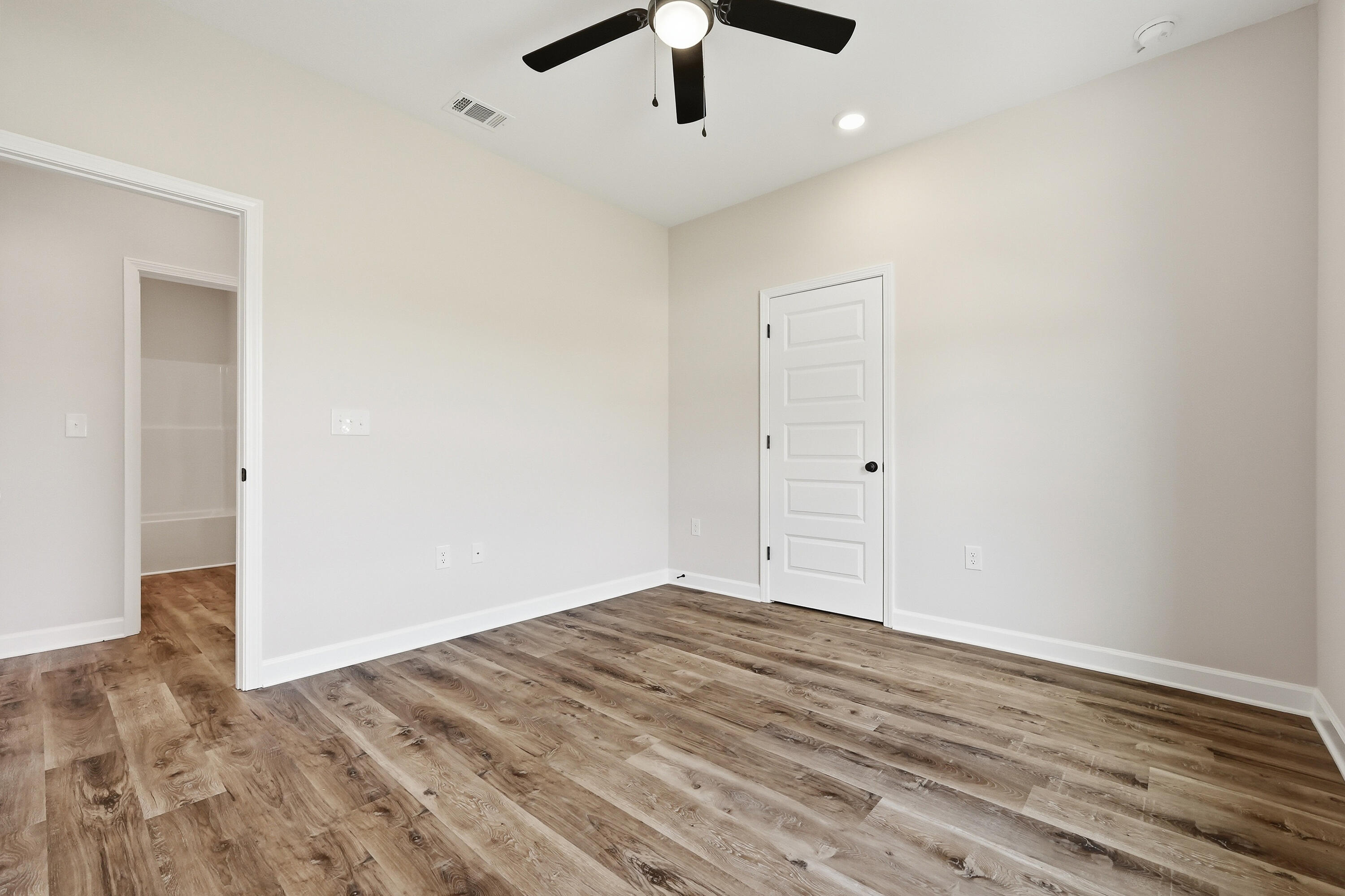 BARTON'S BEND - Residential