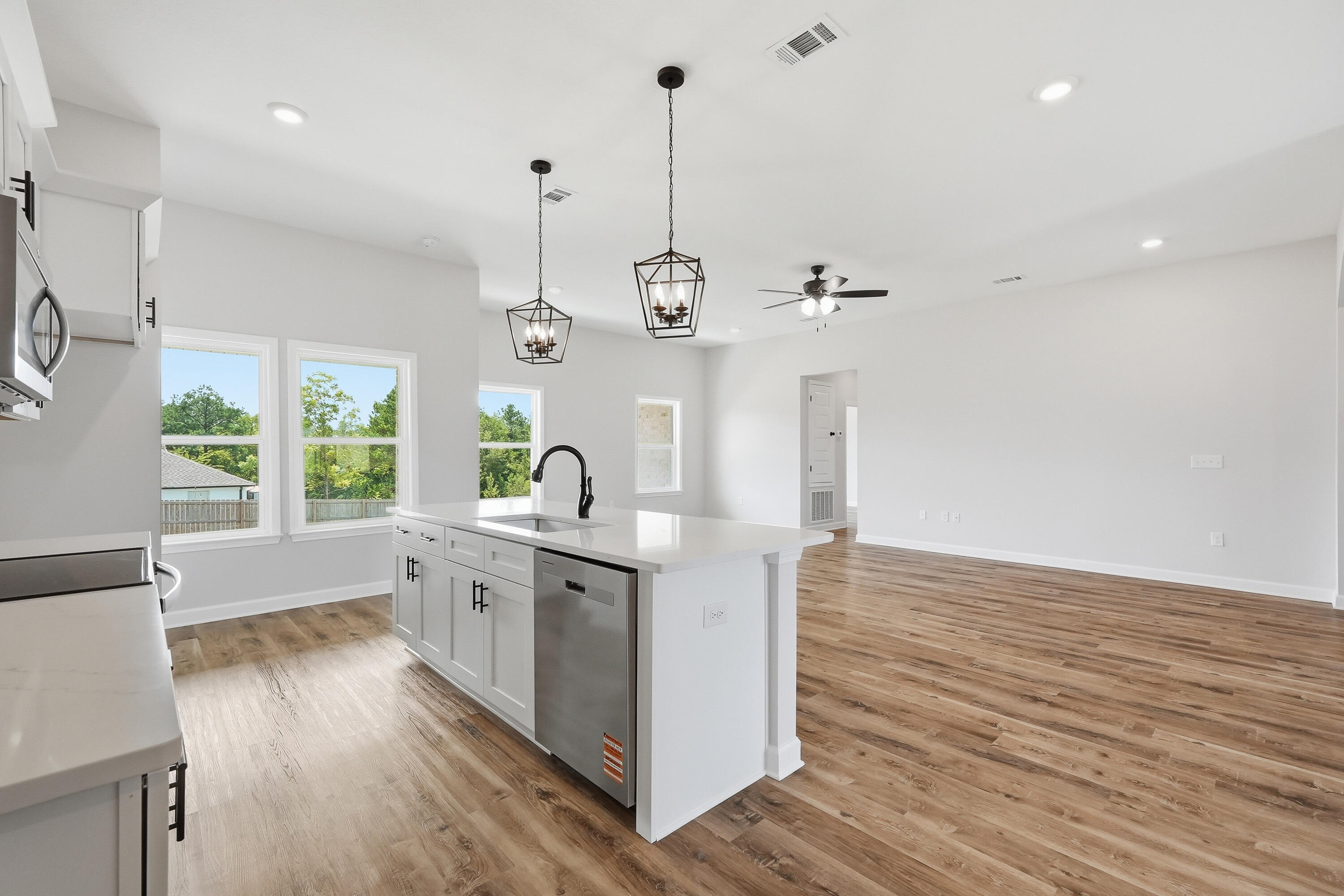 BARTON'S BEND - Residential
