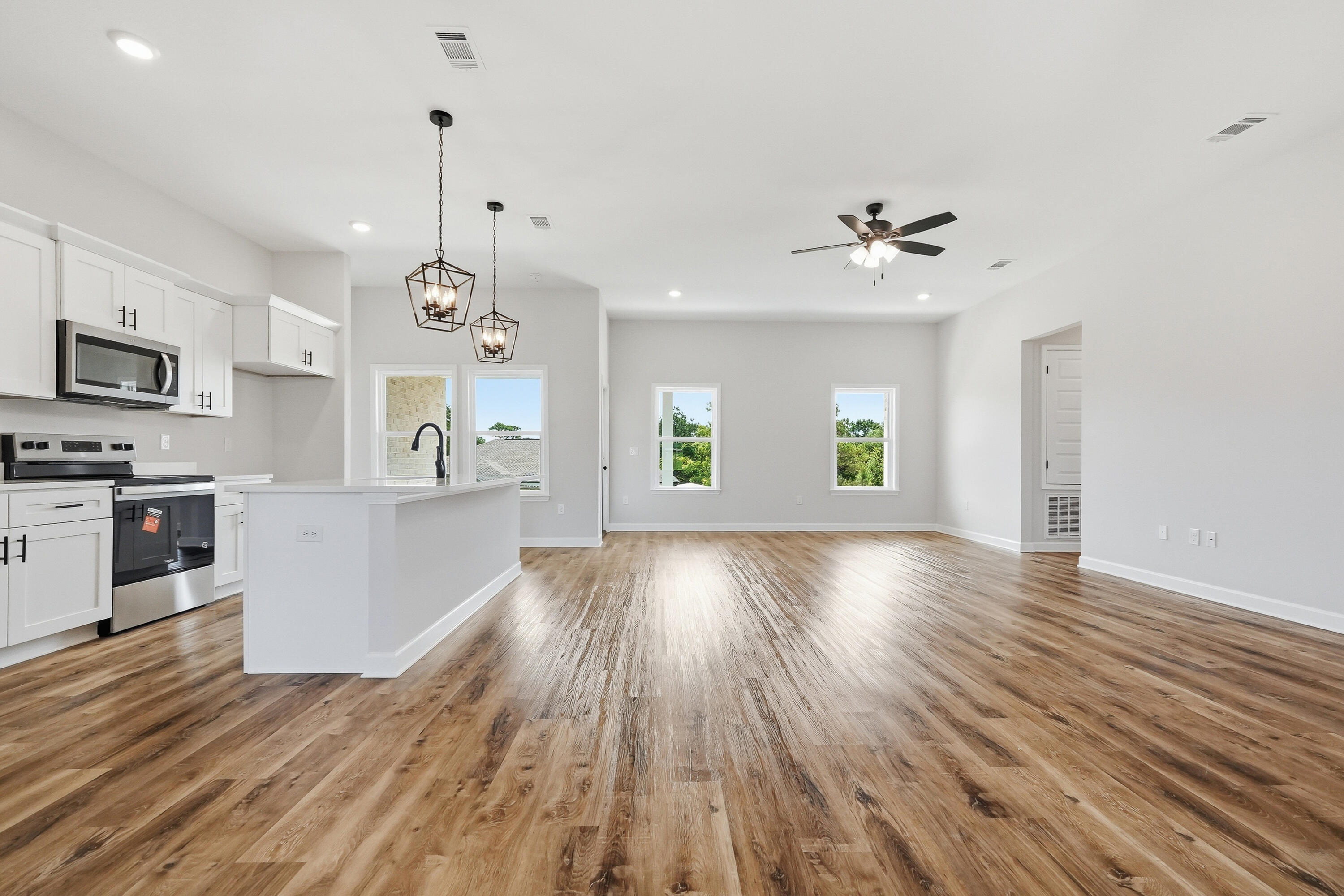 BARTON'S BEND - Residential