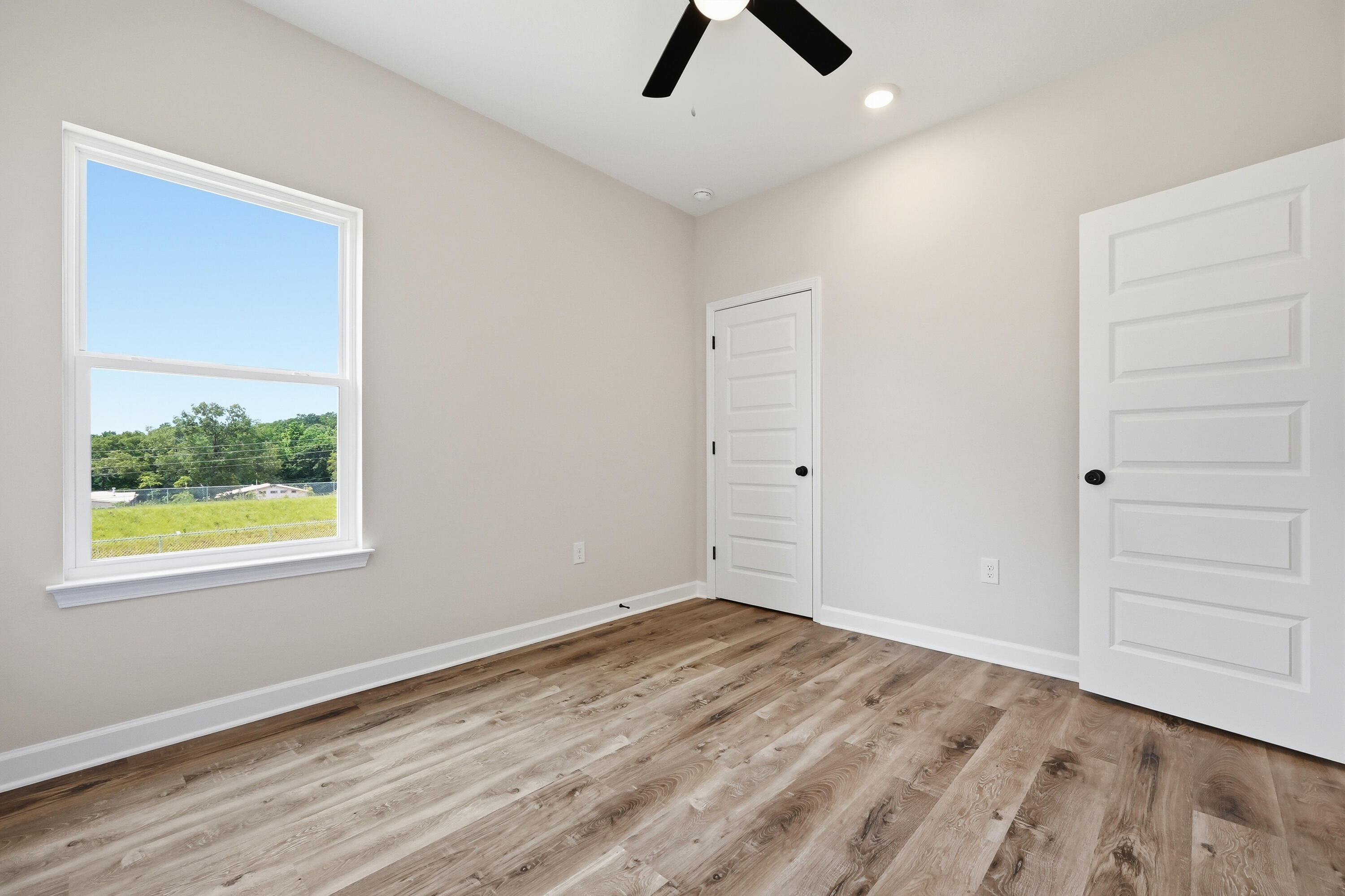 BARTON'S BEND - Residential