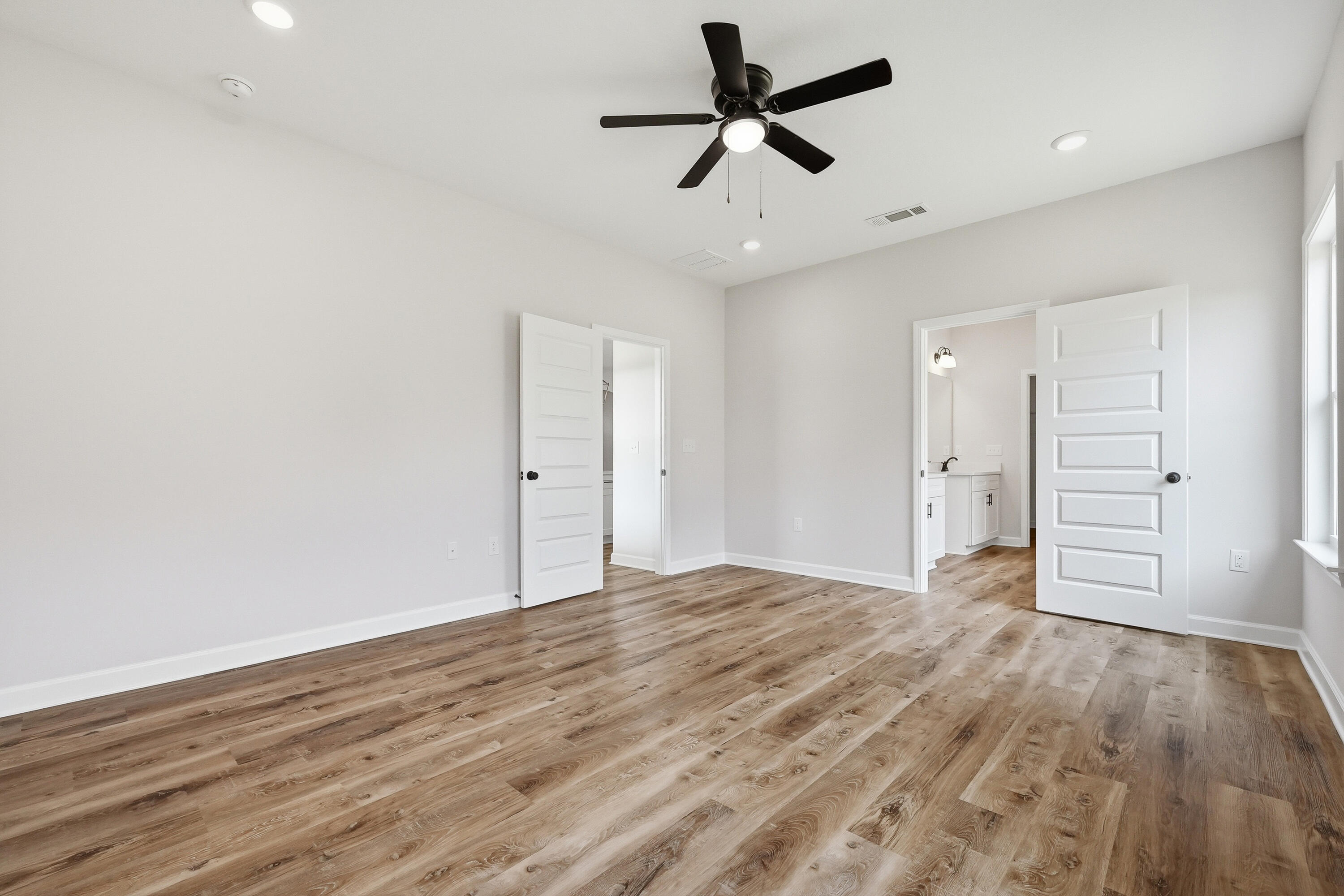 BARTON'S BEND - Residential