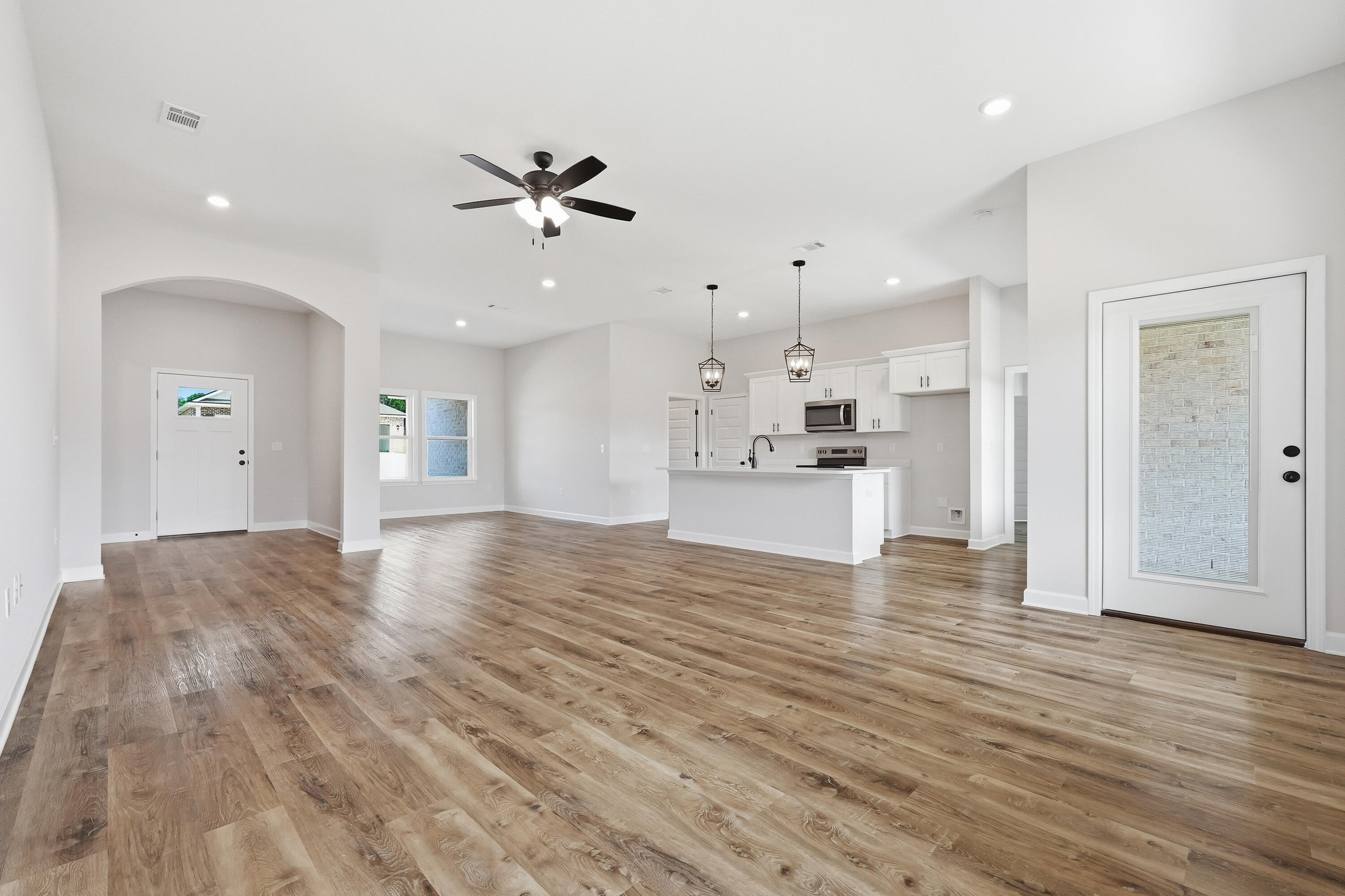 BARTON'S BEND - Residential