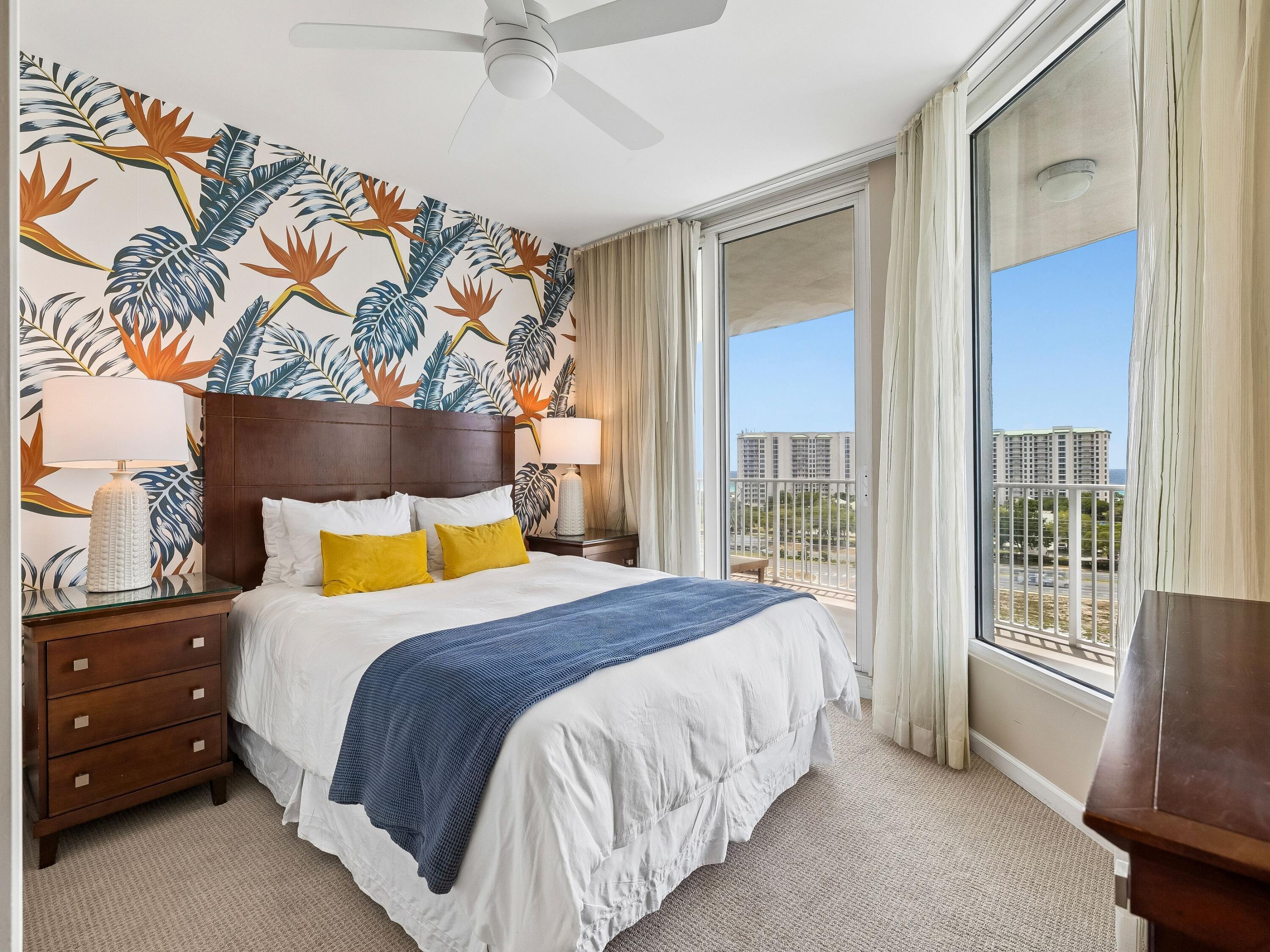 THE PALMS OF DESTIN - Residential