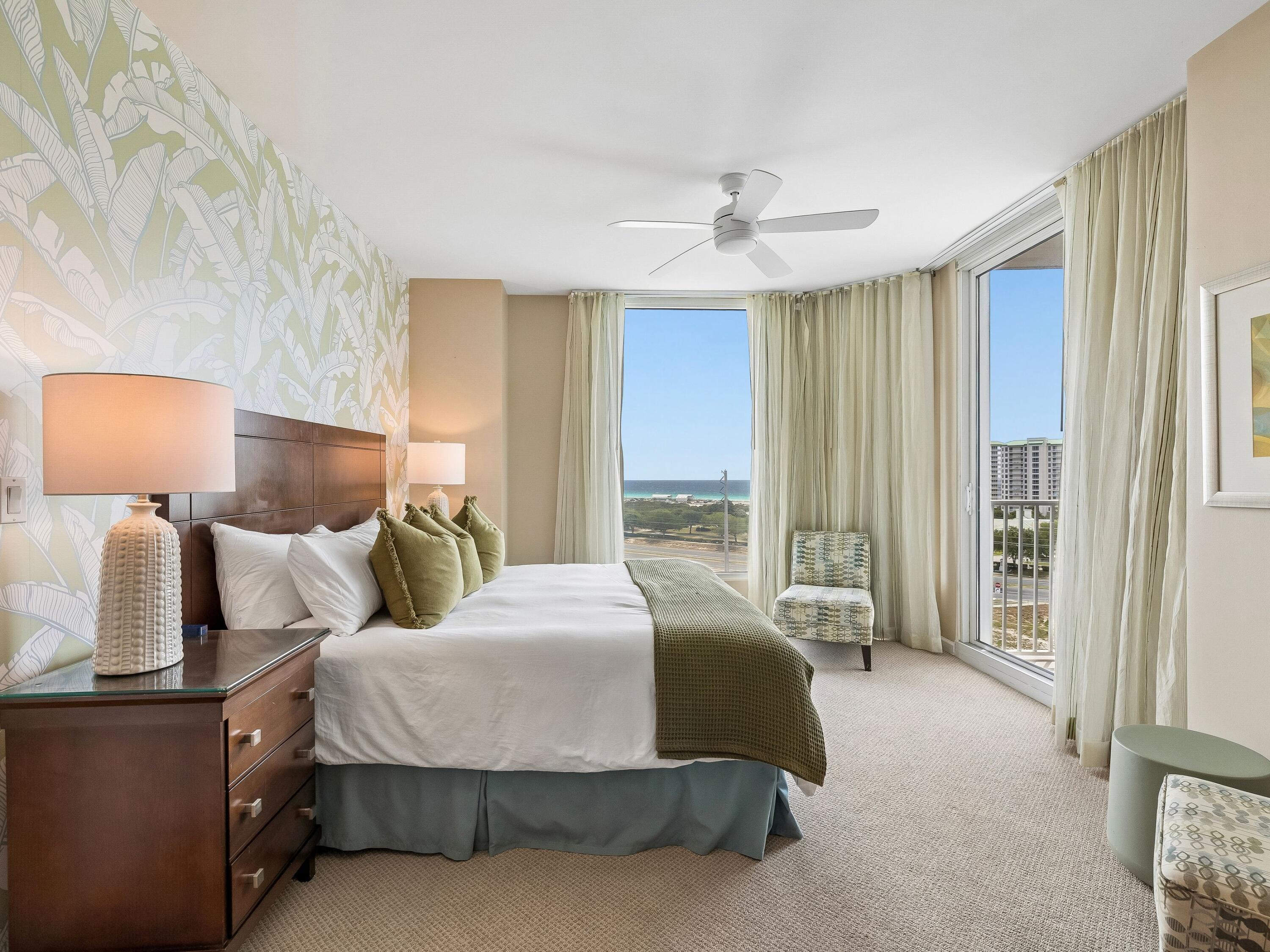 THE PALMS OF DESTIN - Residential