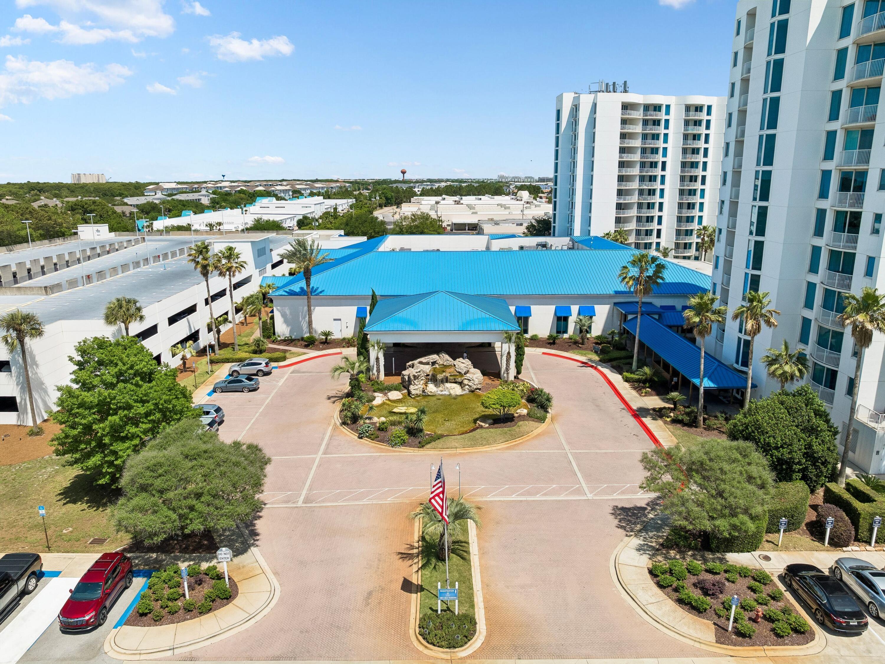 THE PALMS OF DESTIN - Residential