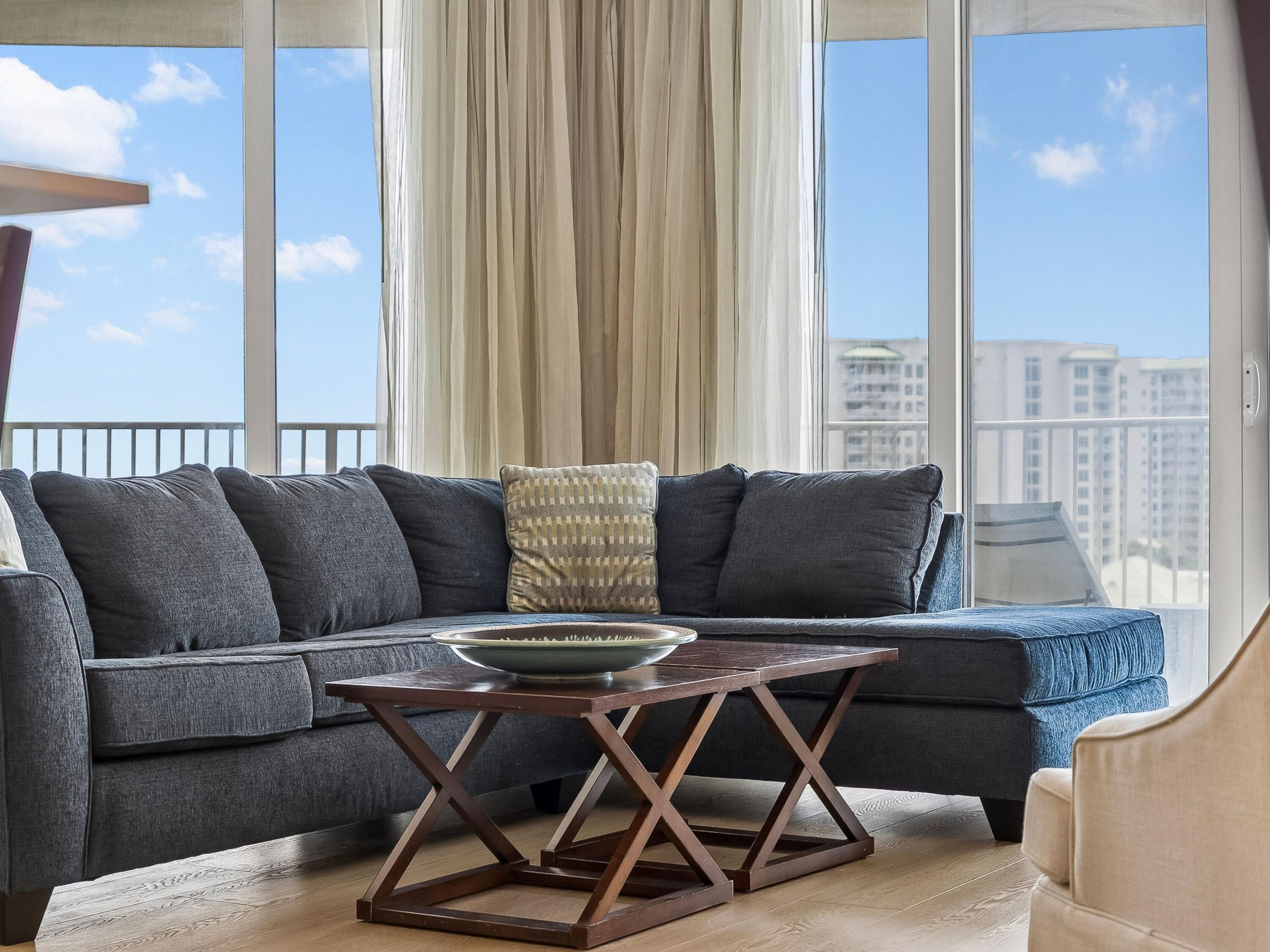 THE PALMS OF DESTIN - Residential
